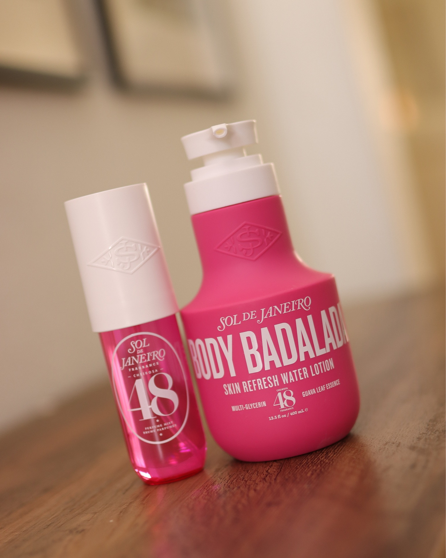 Ooooooh! When I tell you, I will shower at a random time just so I can try new products, I mean it! Come on Sol de Janeiro!