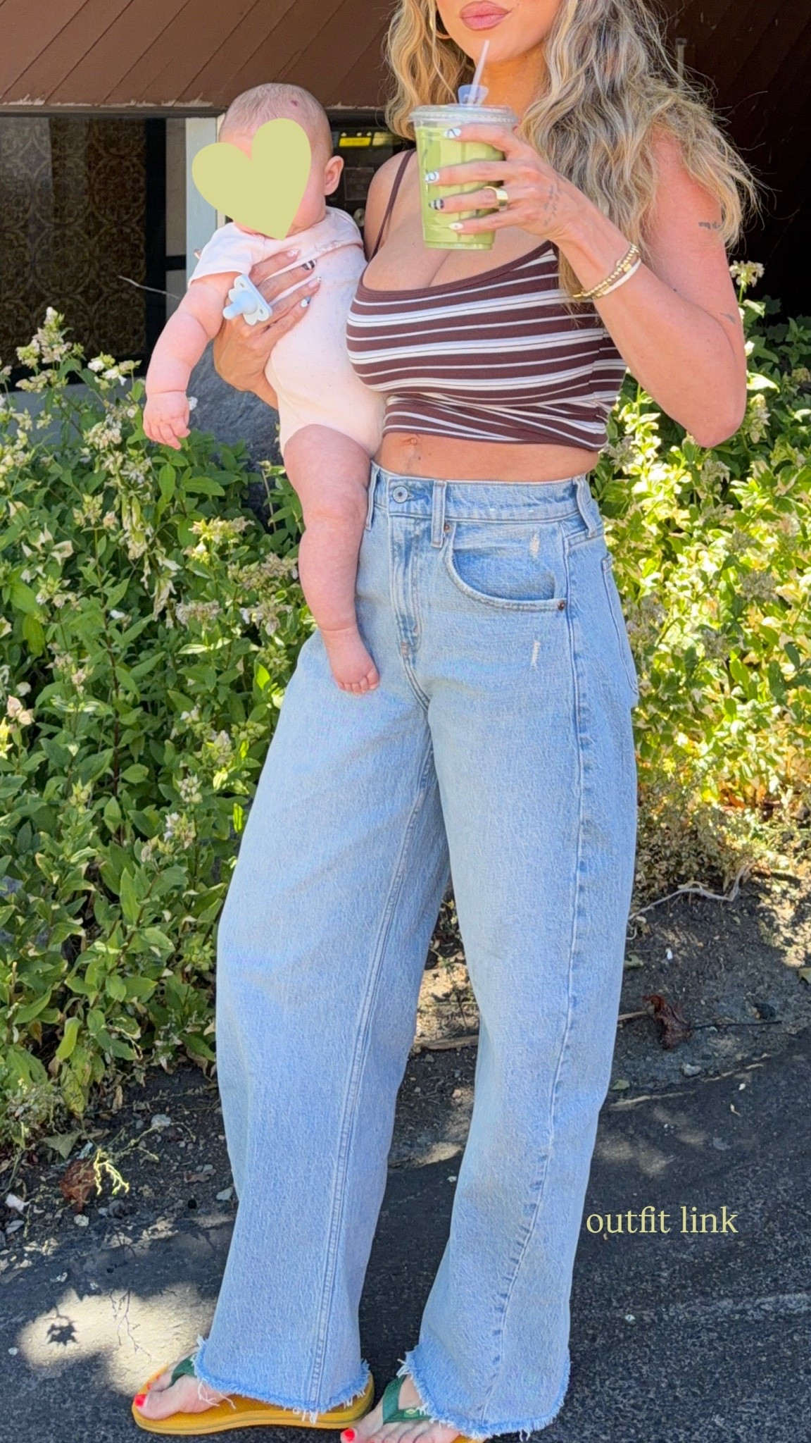 Code DENIMAF for an EXTRA 15% off on top of the sale price! Wearing reg size 25 in jeans and size xs in top!

#LTKootd #LTKSaleAlert #LTKmomlife