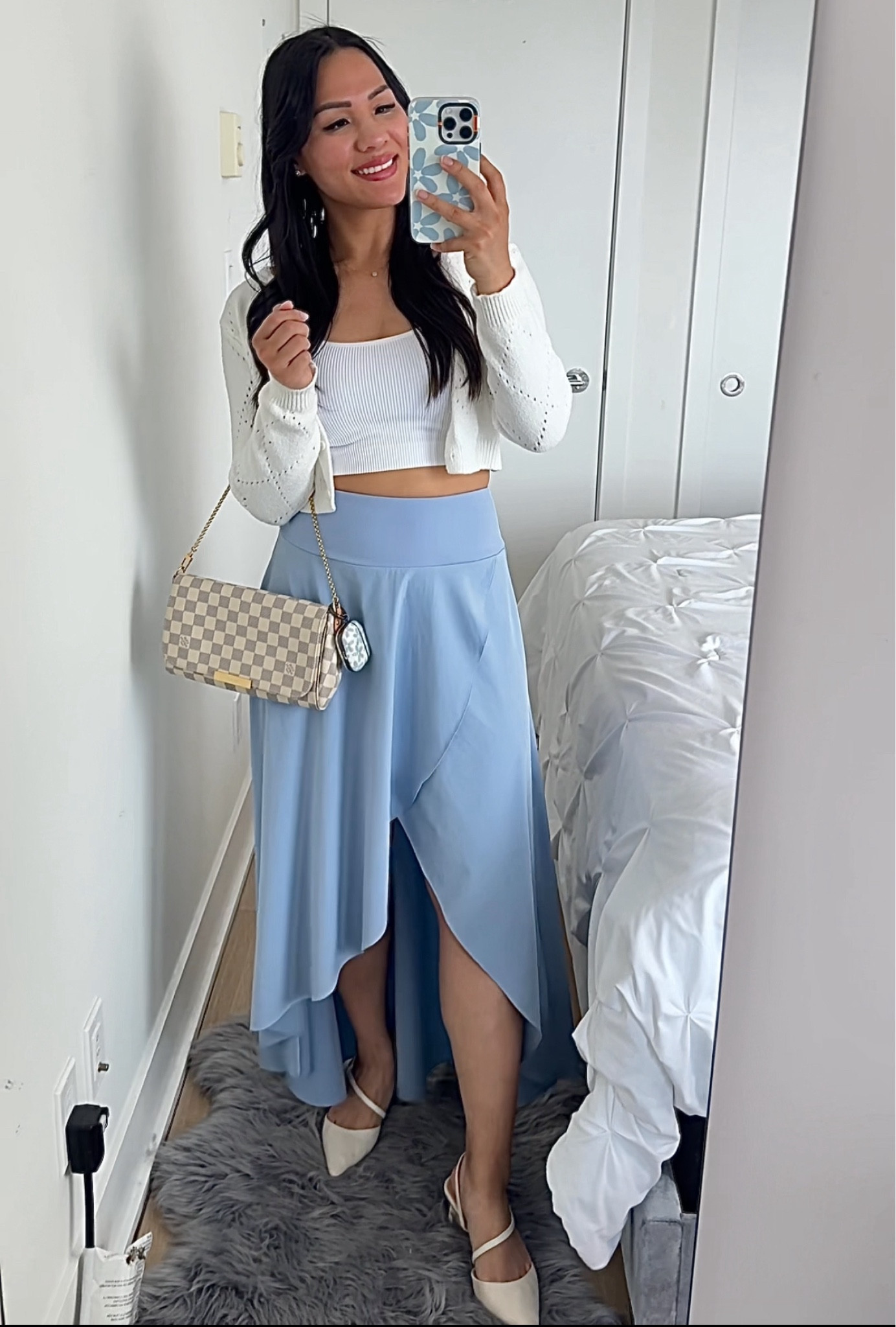 A simple & cute spring outfit 🩵 in love with the skirt from Halara 

Skirt-Wearing size S-use discount code “Simply15” to save extra $$ 

Cardigan @Garage no longer available 

Tank: @aritzia-exact tank no longer available, tagged a good alternative 

#LTKcanada #LTKspring #LTKsummer