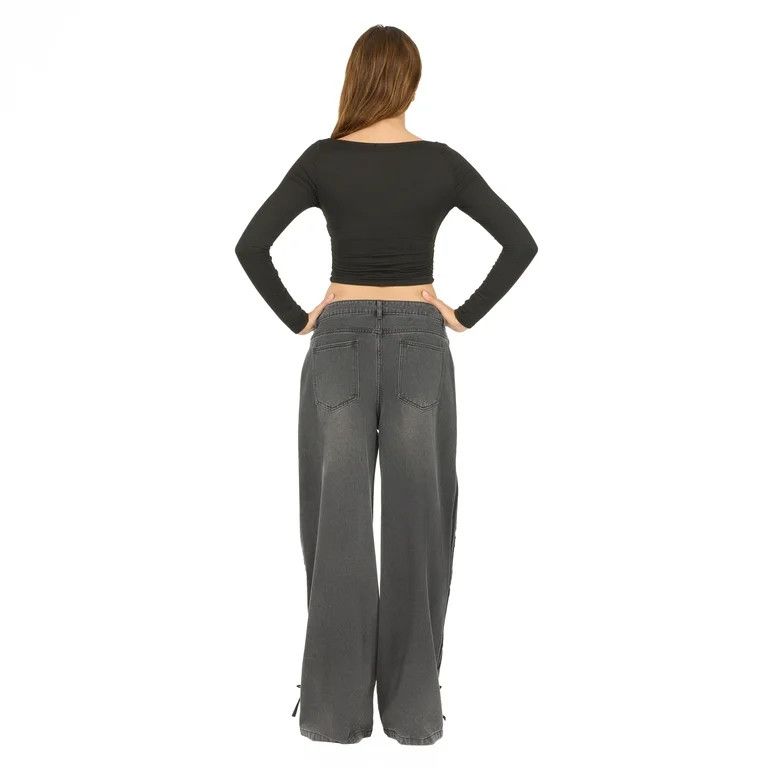 Forever 21 Women's Low Rise Baggy Fit Jeans with Side Stripes and Bow Accents, Sizes 0-14 | Walmart (US)