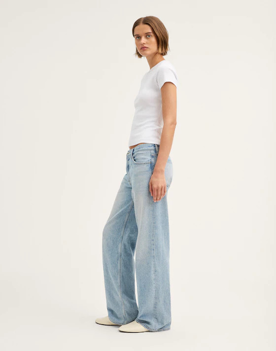 The Low-Slung Baggy Jean in Airy Denim | Madewell