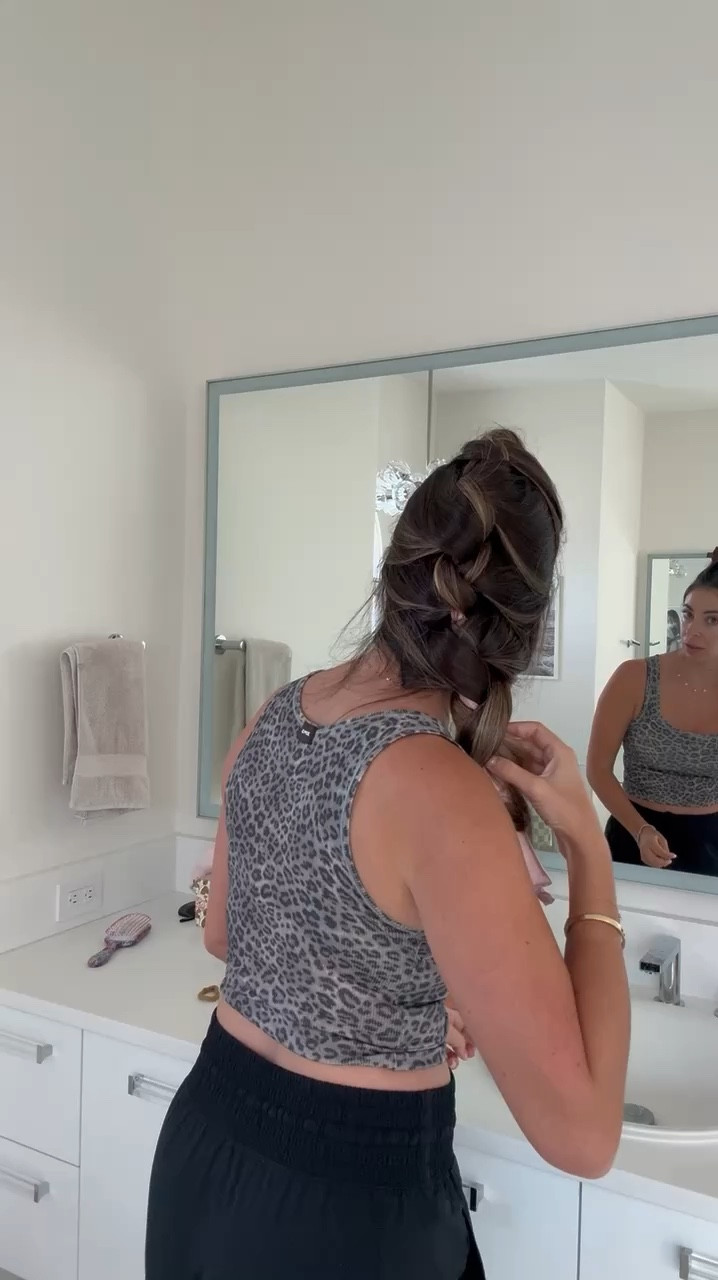 Sienna’s commentary 🤣  I was absolutely SHOCKED with how good my curls came out!! Highly recommend!! 

#LTKBeauty #LTKVideo #LTKFamily