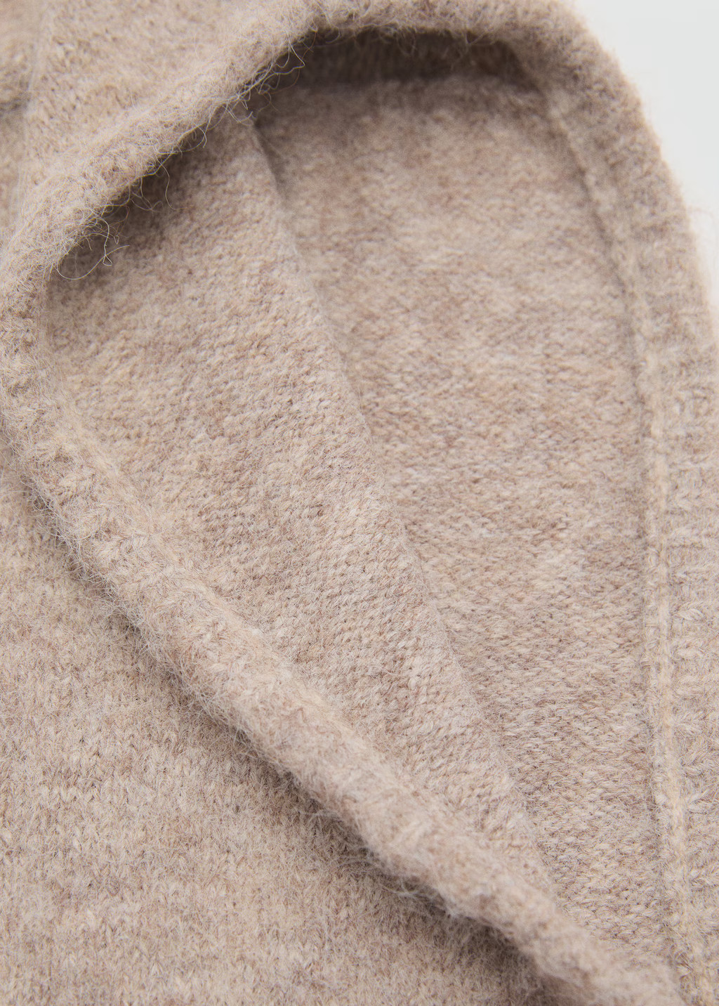 Balaclava knit buttons | Mango (US/MX/AU)