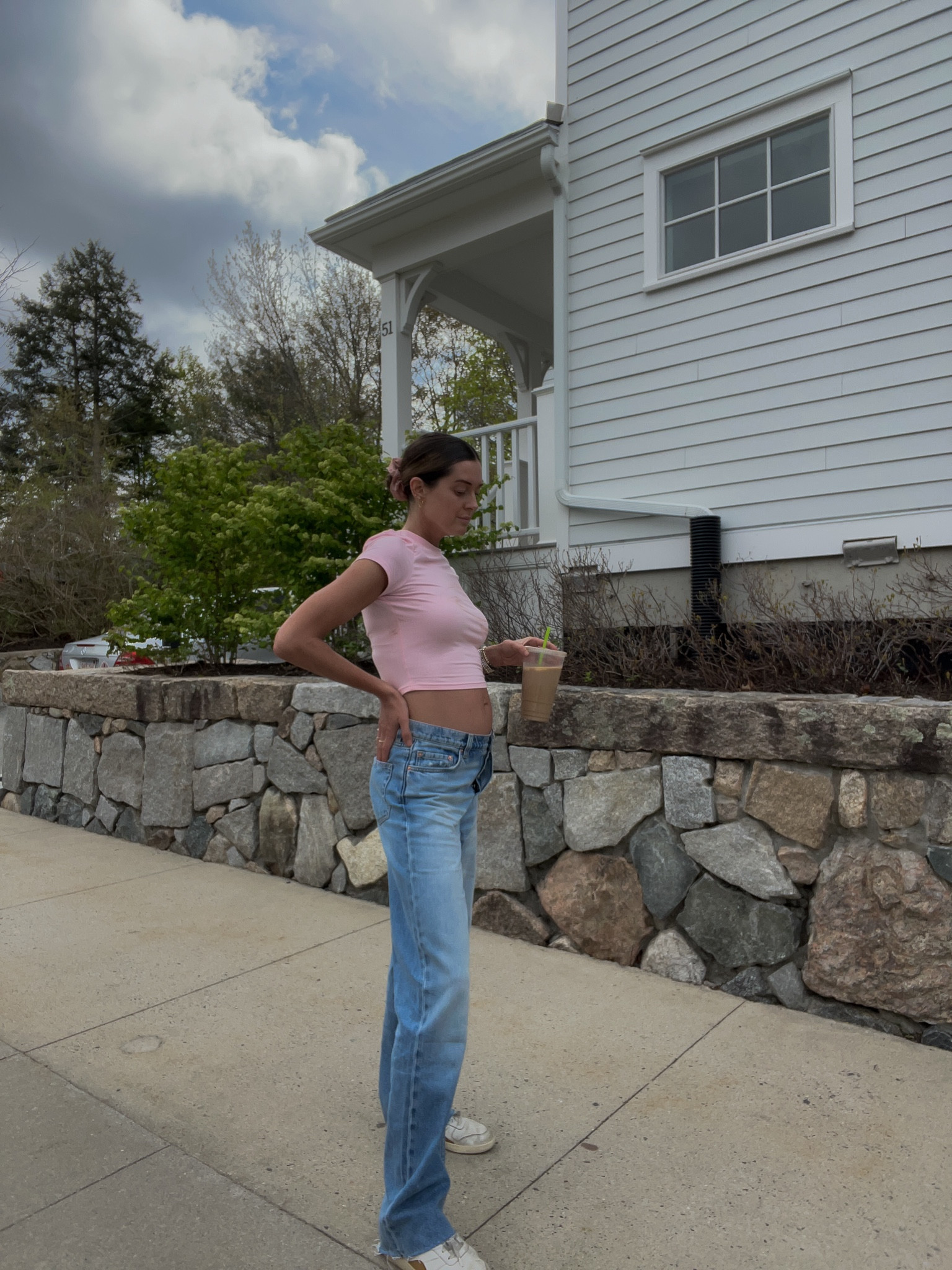 school pick up outfit of the day #LTKmaternity #LTKjeans #LTKbump