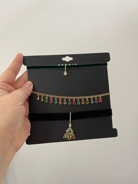 How cute is this choker set? 

Plus size chocker, plus size jewelry, Christmas jewelry 

#LTKunder50 #LTKcurves #LTKHoliday