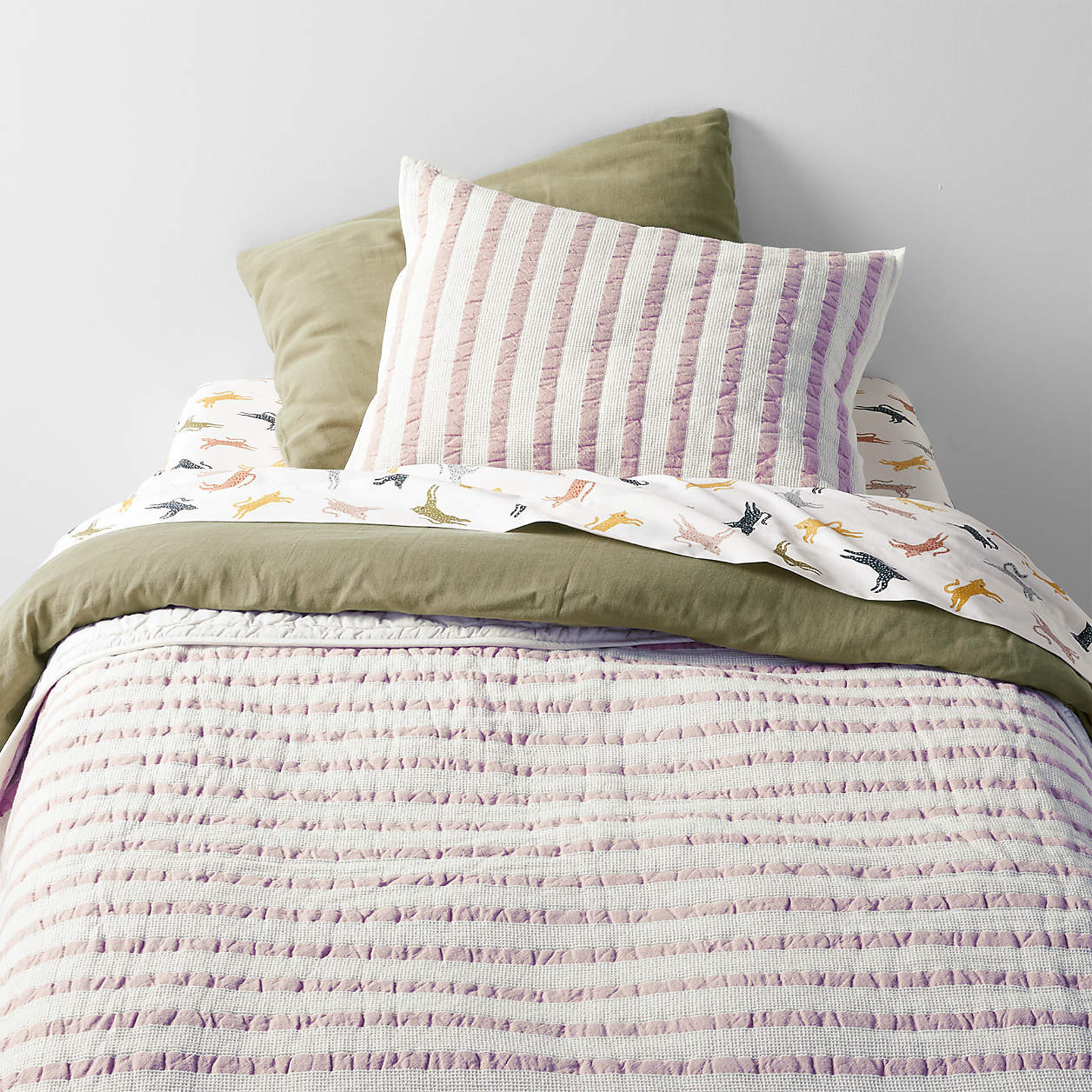 Classic Mauve Striped Waffle Weave 100% Organic Cotton Kids Twin Quilt + Reviews | Crate & Kids | Crate & Barrel