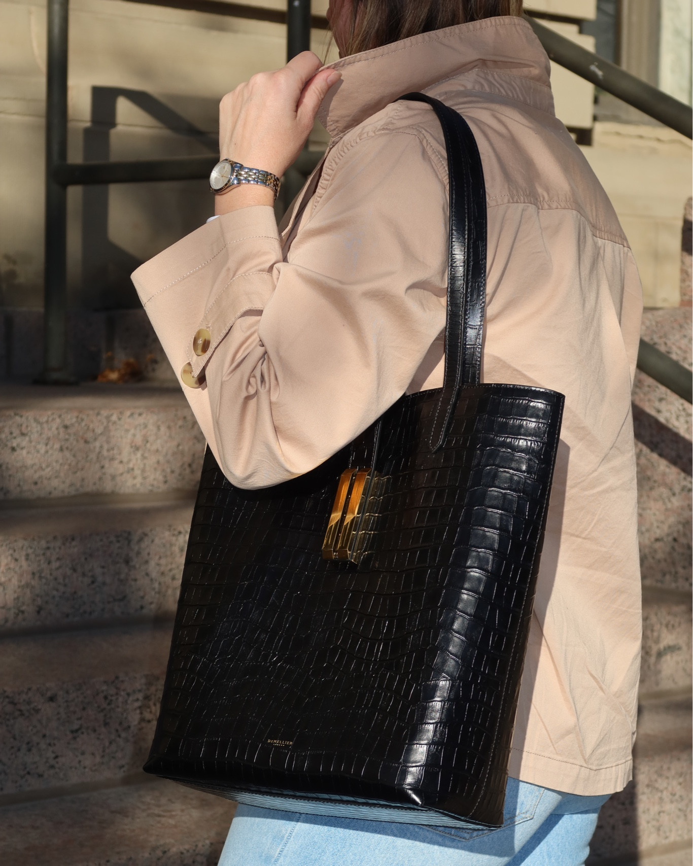 This is your sign to elevate your workbag with an elegant and sustainable solution from Demillier - this Vancouver tote is perfect for your laptop and daily essentials 🤌🏼✨ 

#LTKStyleTip #LTKWorkwear #LTKItBag