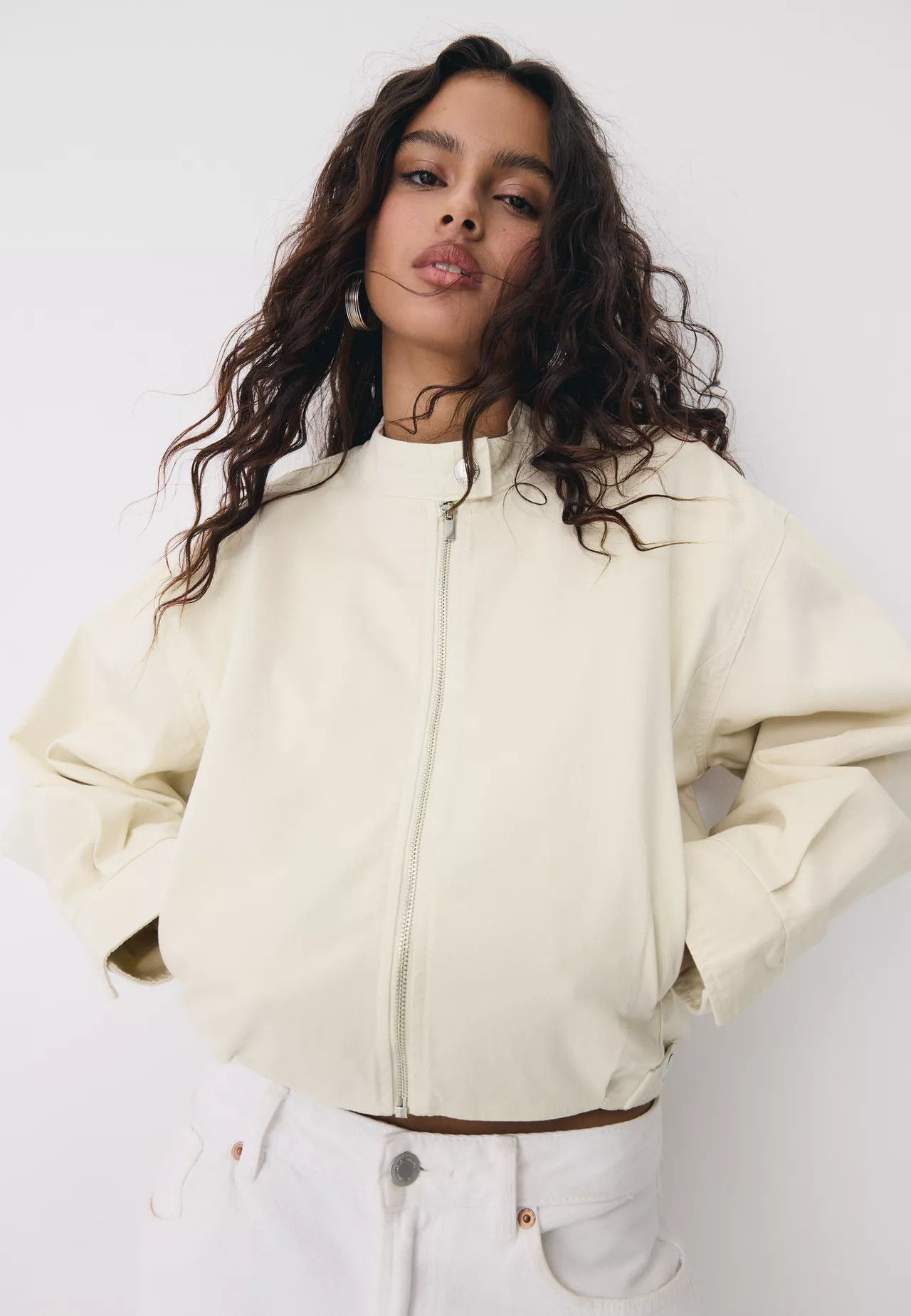 Bomber jacket - Women's Jackets | Stradivarius United Kingdom | Stradivarius (UK)