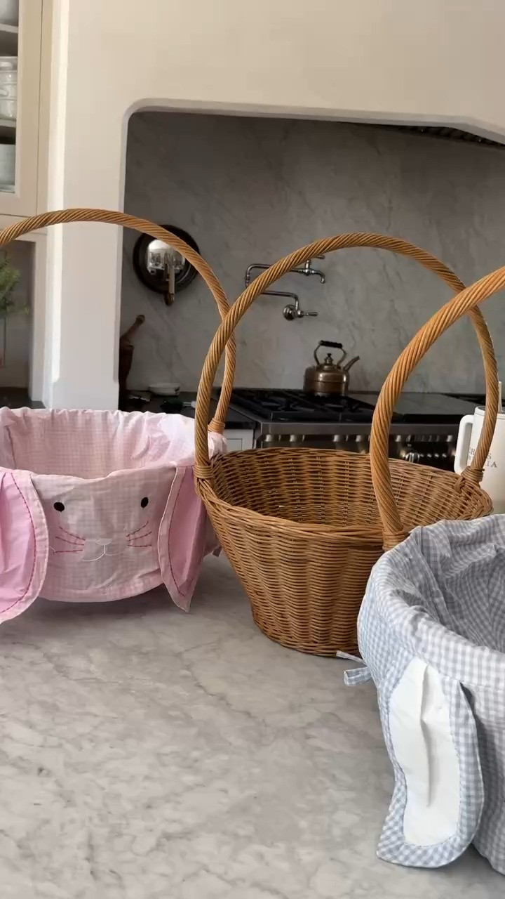  I love the shape of this Easter basket from Maisonette, it’s sold out but I found a very similar one on Amazon that I linked for you! 🤎
 

#LTKSeasonal #LTKFamily #LTKKids
