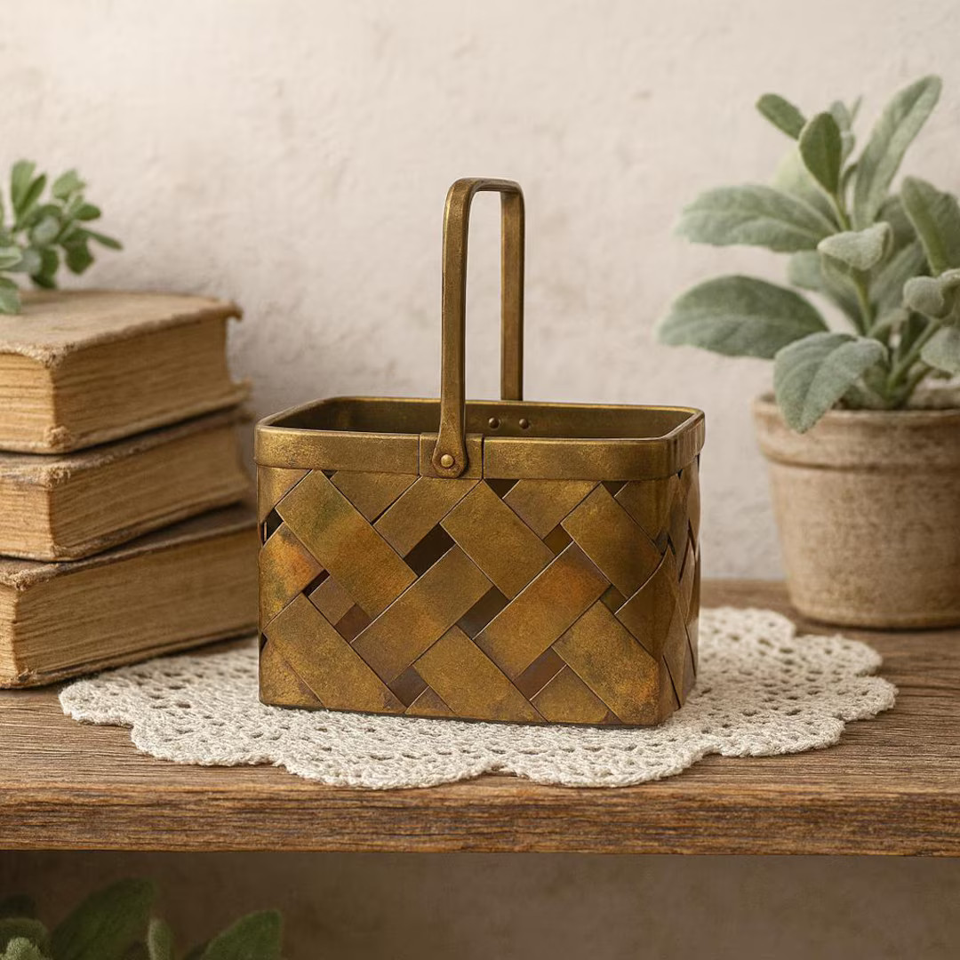 Vintage Woven Brass Basket: Miniature Trinket Holder, Cottagecore Decor - Etsy | Etsy (US)