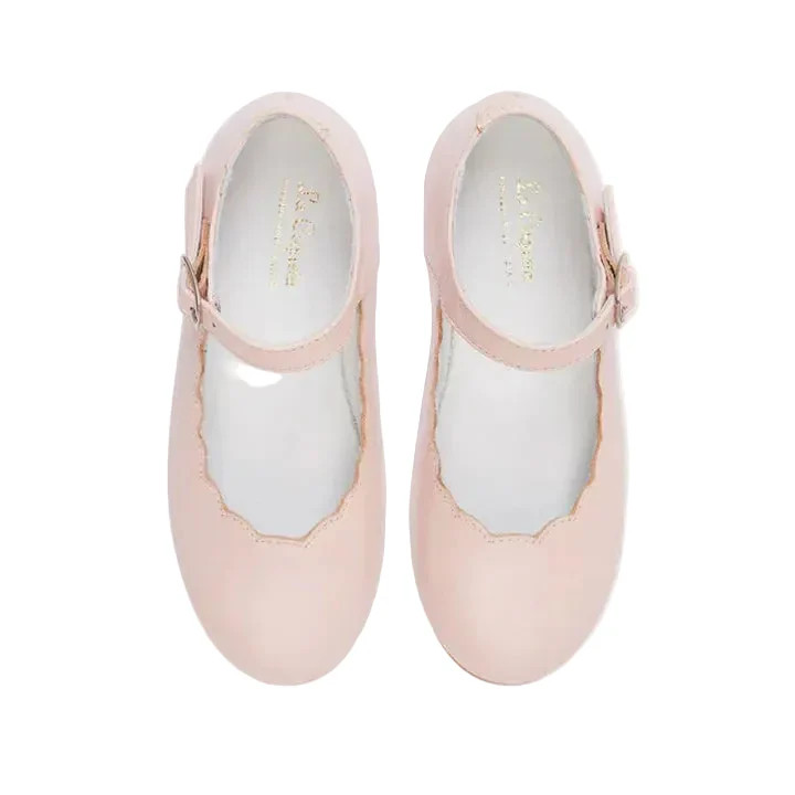 La Coqueta Blush Leather Girl Scallop Mary Jane Shoes | JoJo Mommy