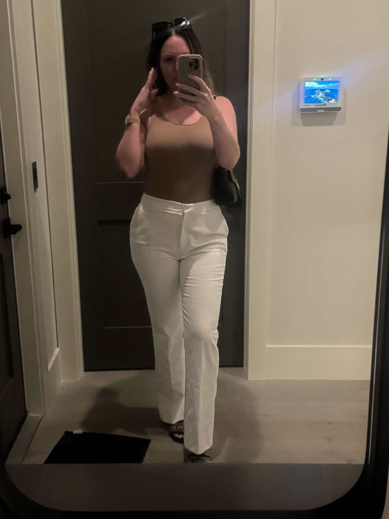 White pants are my go to for summer evenings  🤍

#LTKgrwm #LTKSeasonal #LTKU