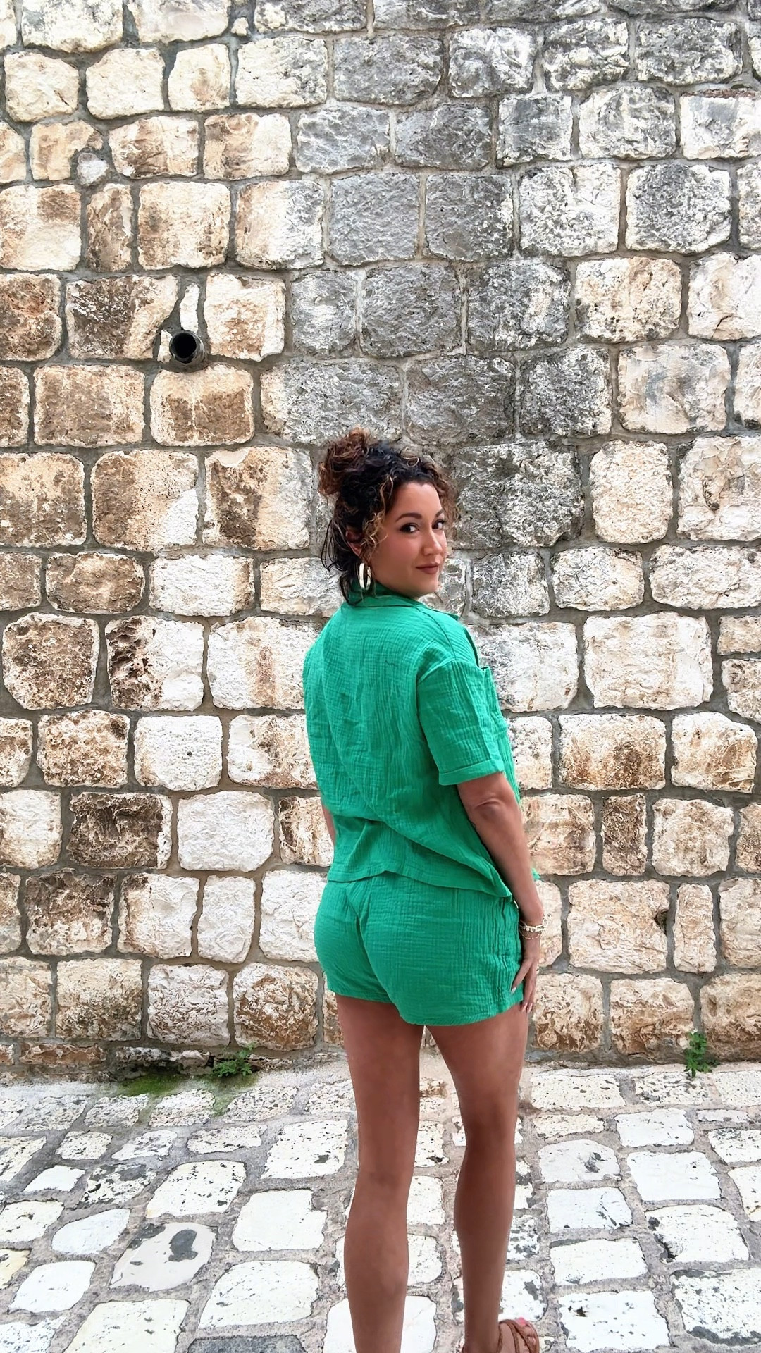 Wearing a Small in the two piece and a L in the top! 😊🤗

#LTKTravel #LTKStyleTip #LTKVideo