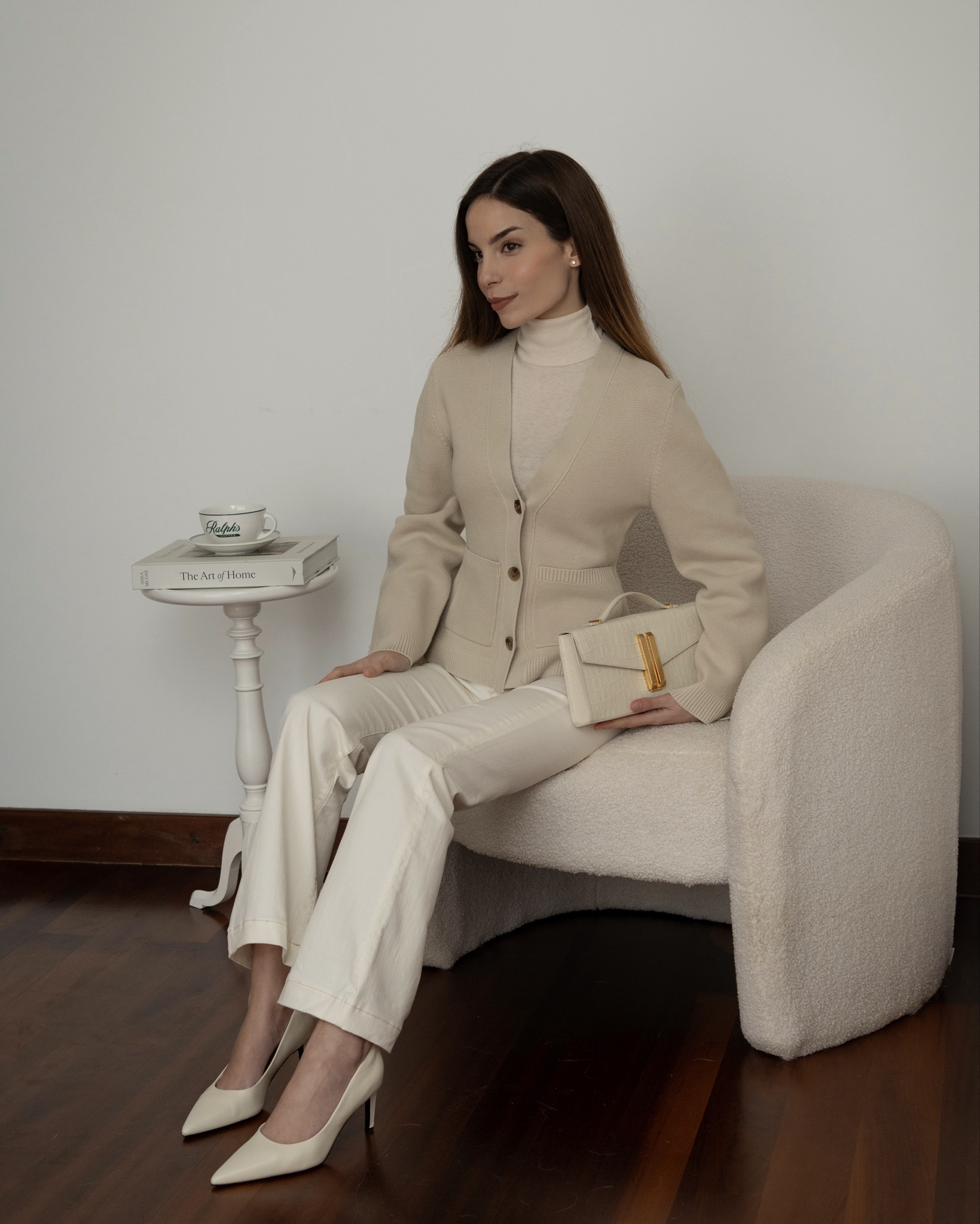 Love styling white jeans with heels! 🤍

#LTKFindsUnder100 #LTKootd