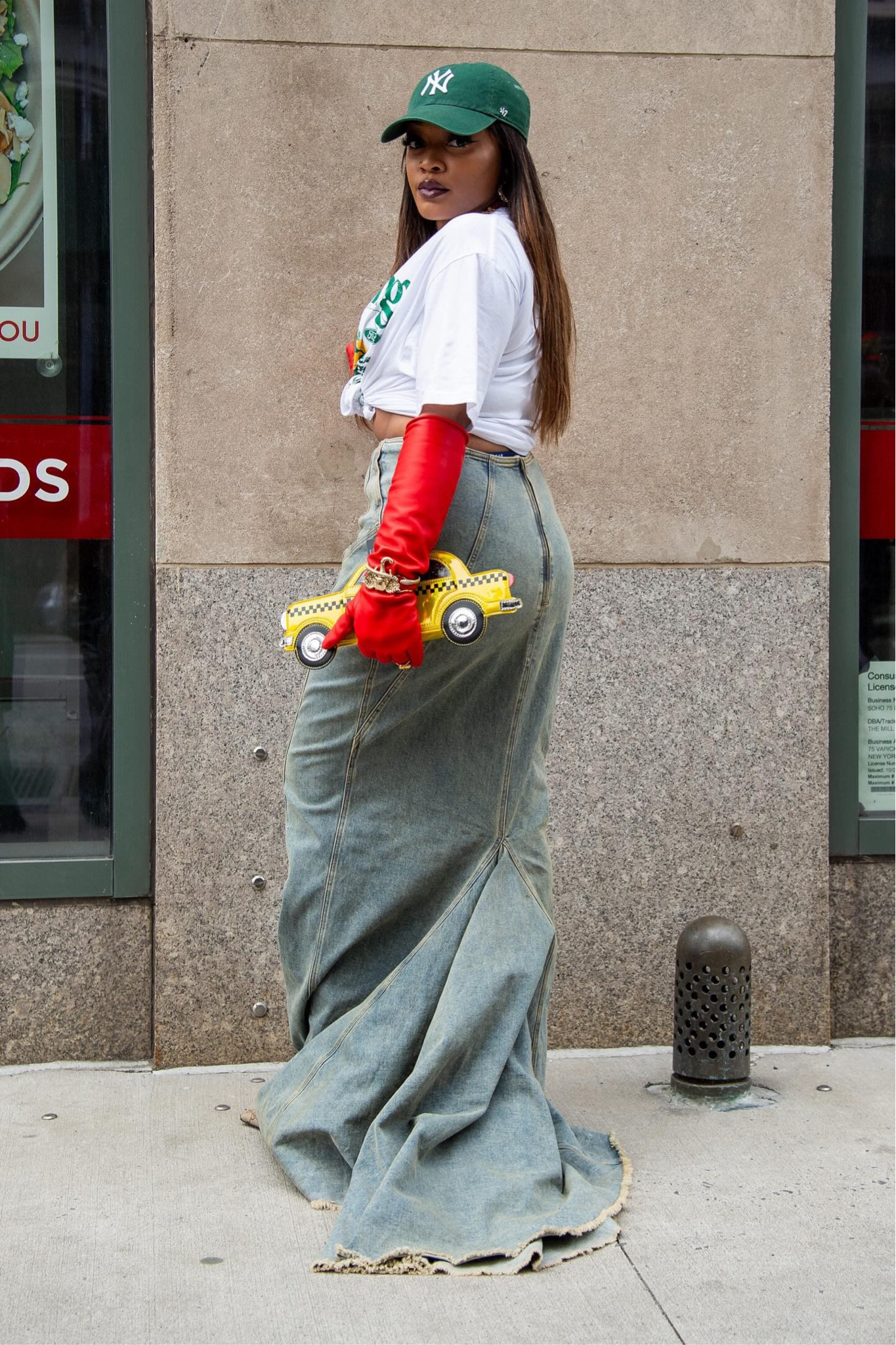 Am I the drama?! Denim skirt but make it DRAMATIC! Sn: this is sold out but I found an affordable version for you!

#LTKstyletip #LTKfindsunder100