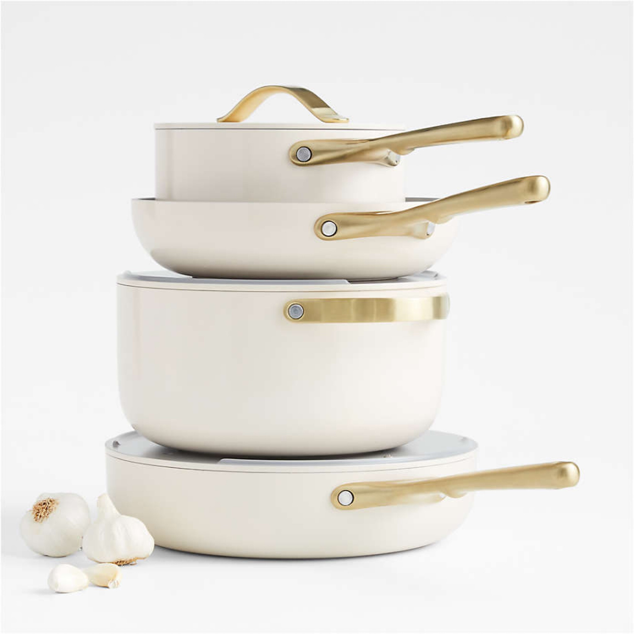 We’ve had these for 9 months and are even more in love with them now! They’re non-toxic, non-stick, and quite literally, the most beautiful pots and pans you can buy! 

#caraway #carawayhome #potsandpans #kitchen #cookware #bakeware #aesthetickitchen #kitchendecor 