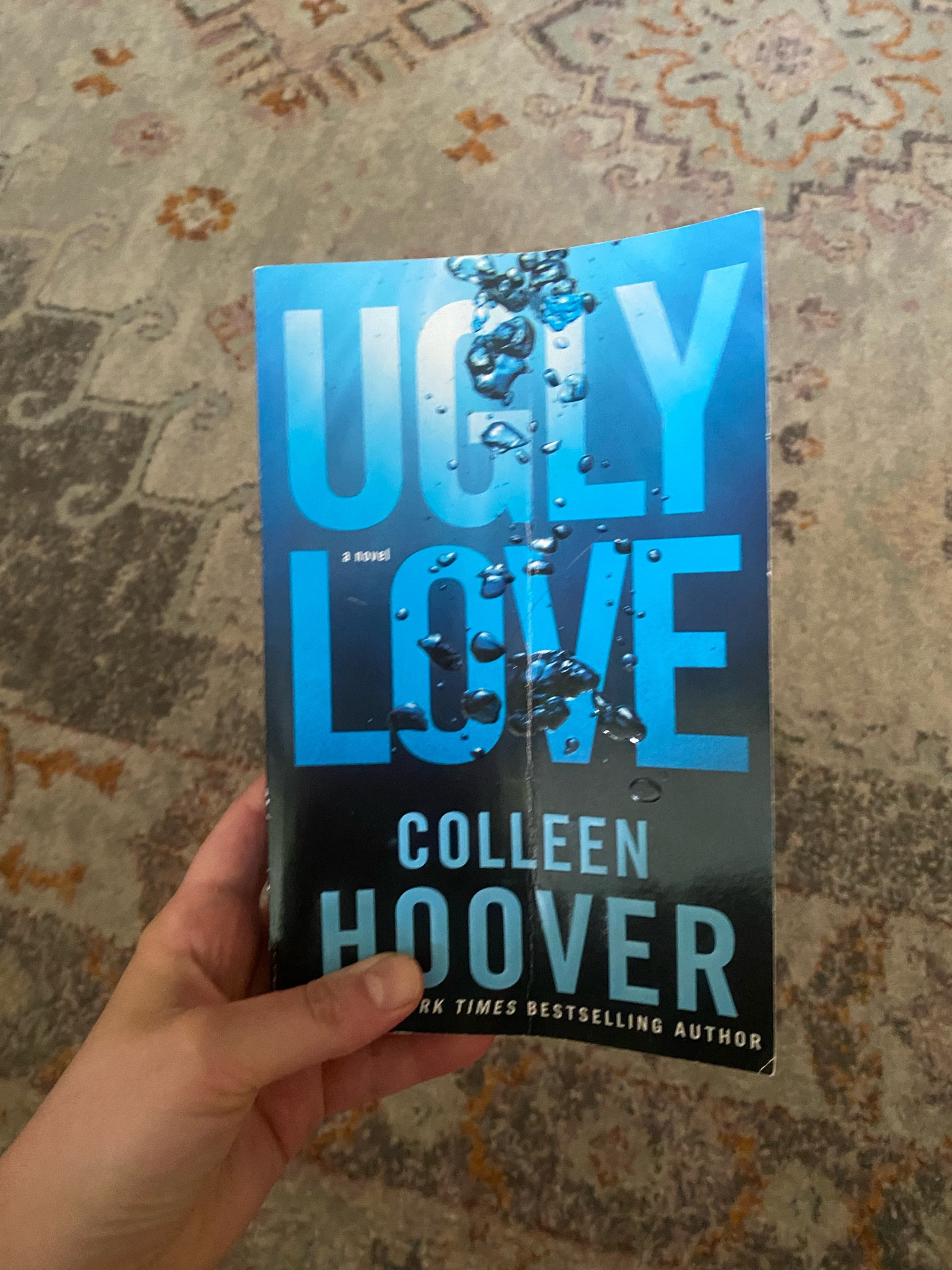 Current read // amazing find // Colleen Hoover 



#LTKFind #LTKunder50 #LTKSeasonal