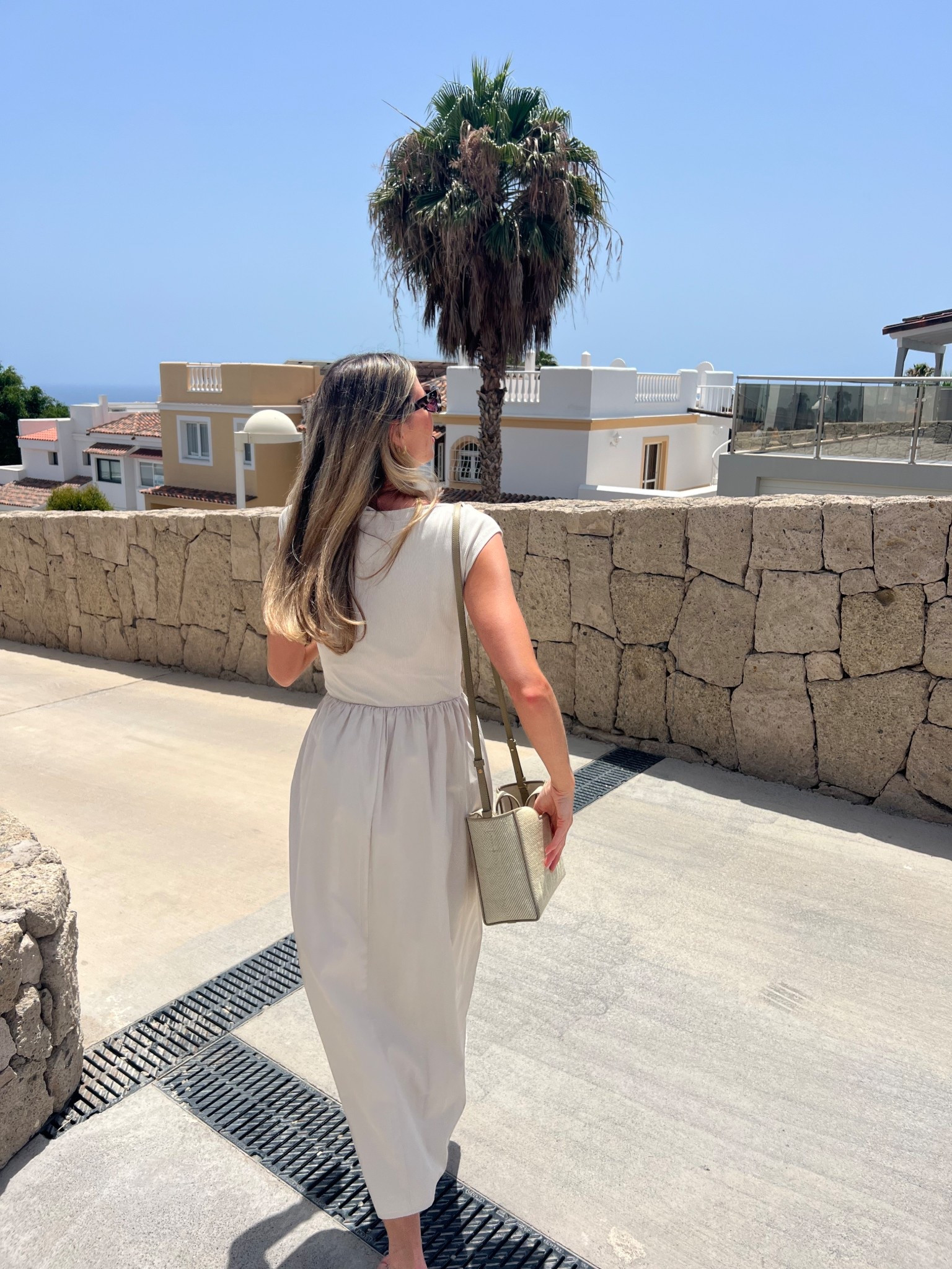 🤍🐚🥥☀️🌴

Summer dress linen holiday outfits neutral holiday looks dress vacay

#LTKsummer #LTKuk #LTKtravel