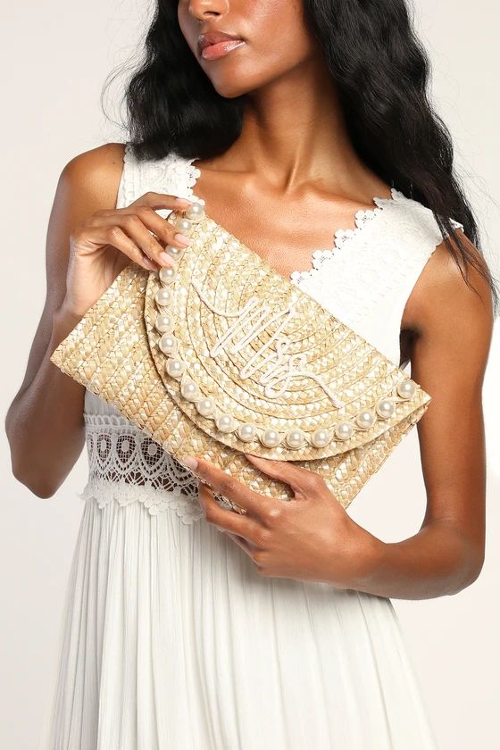 Perla "Mrs" Natural Straw and Pearl Clutch | Lulus (US)