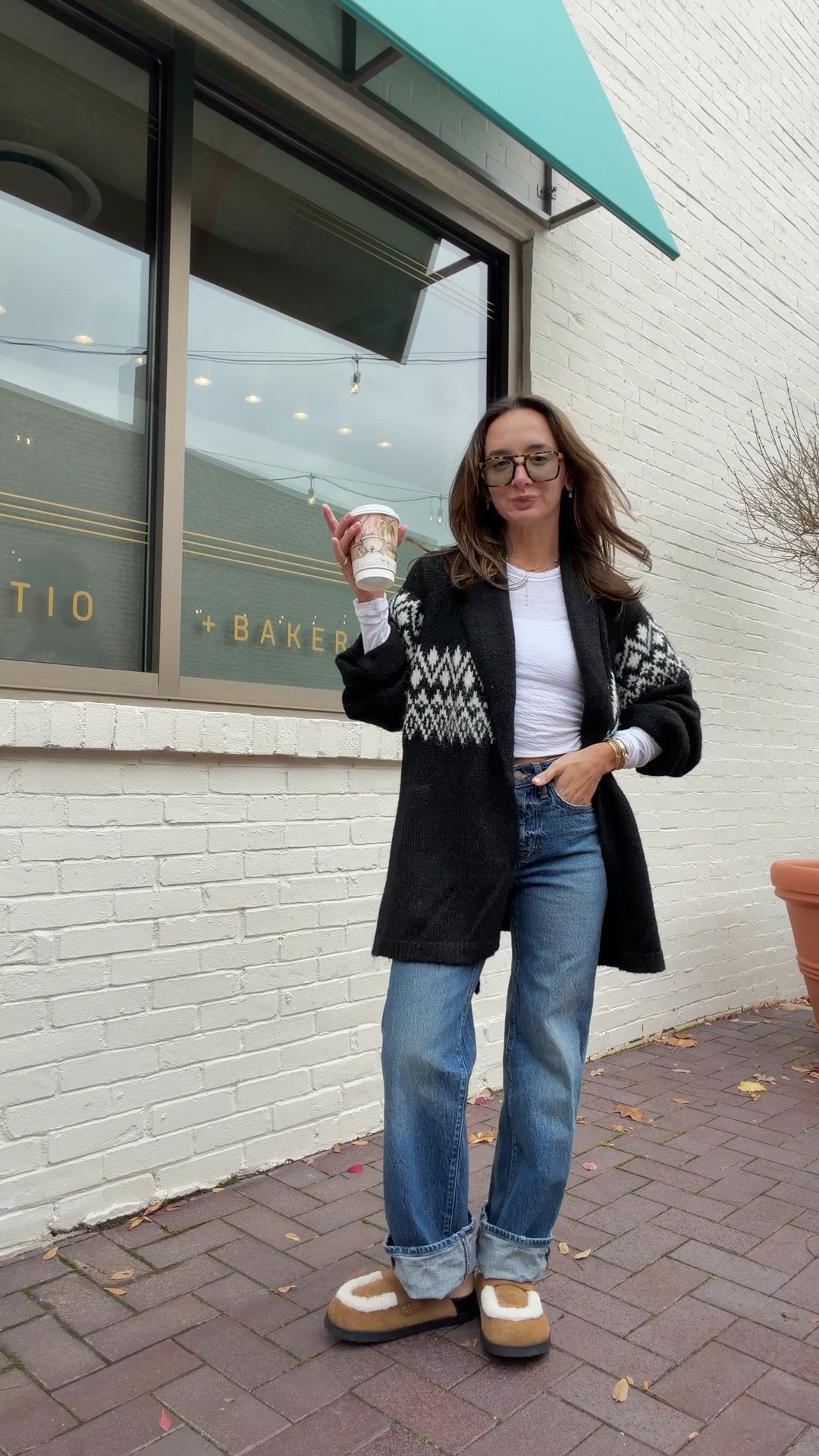 Coffee run! Cute and easy. Wearing XS cardi and 24 jeans (reg length) the shade is vintage dark blue 
