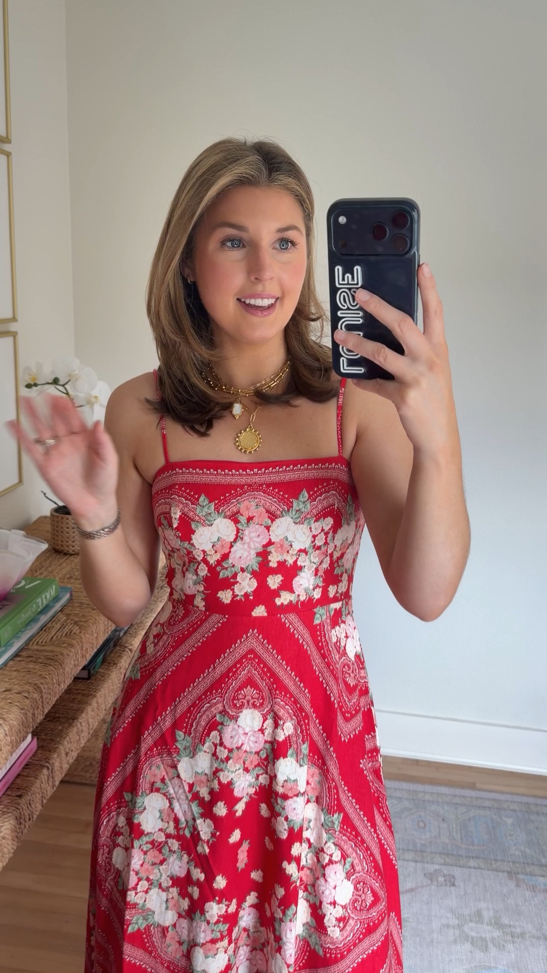 Cute dress for MDW or 4th of July! Wearing a S