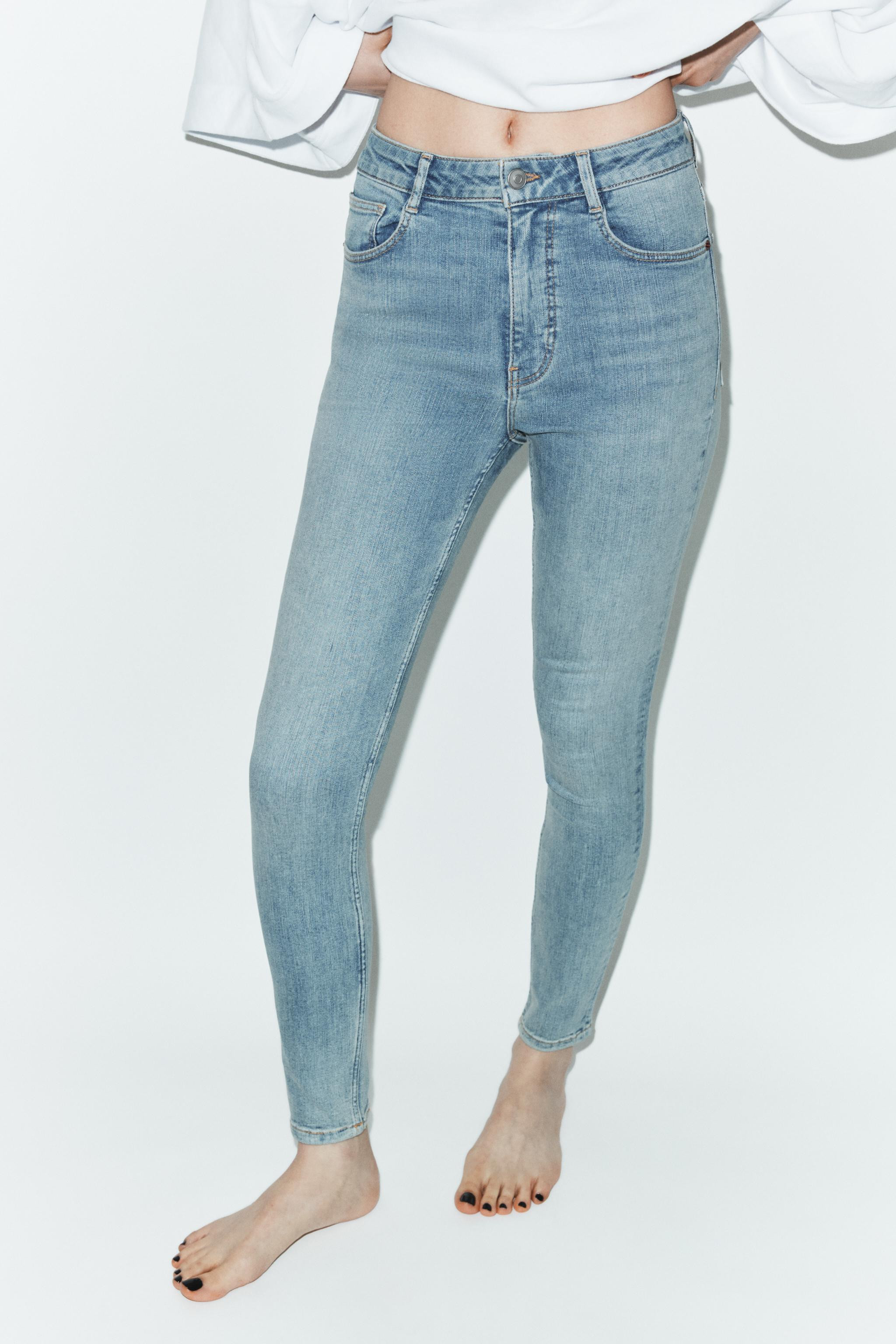 Gr\u00f6\u00dfe des Models: 177 cmHOHEM BUND \u2013 KN\u00d6CHELANGSuper elastische Jeans mit hoh... | Zara DE