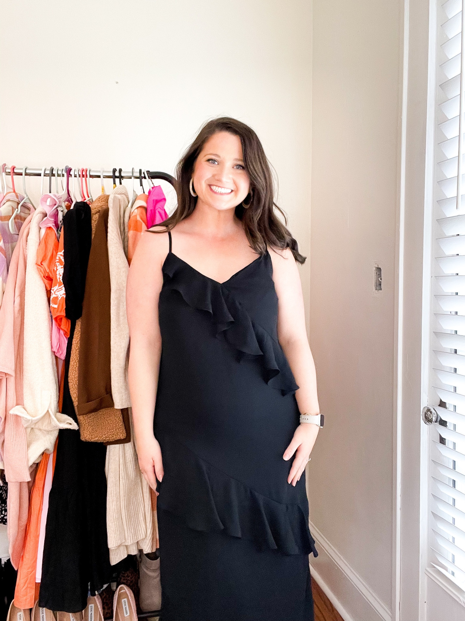 Wedding guest dress. Slip dress. Date night. Valentine’s Day. Midi dress. Walmart 