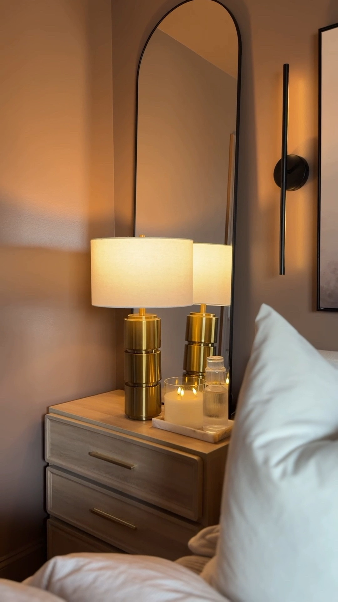 beautiful table lamp that looks so high end but is actually amazon

#LTKHome