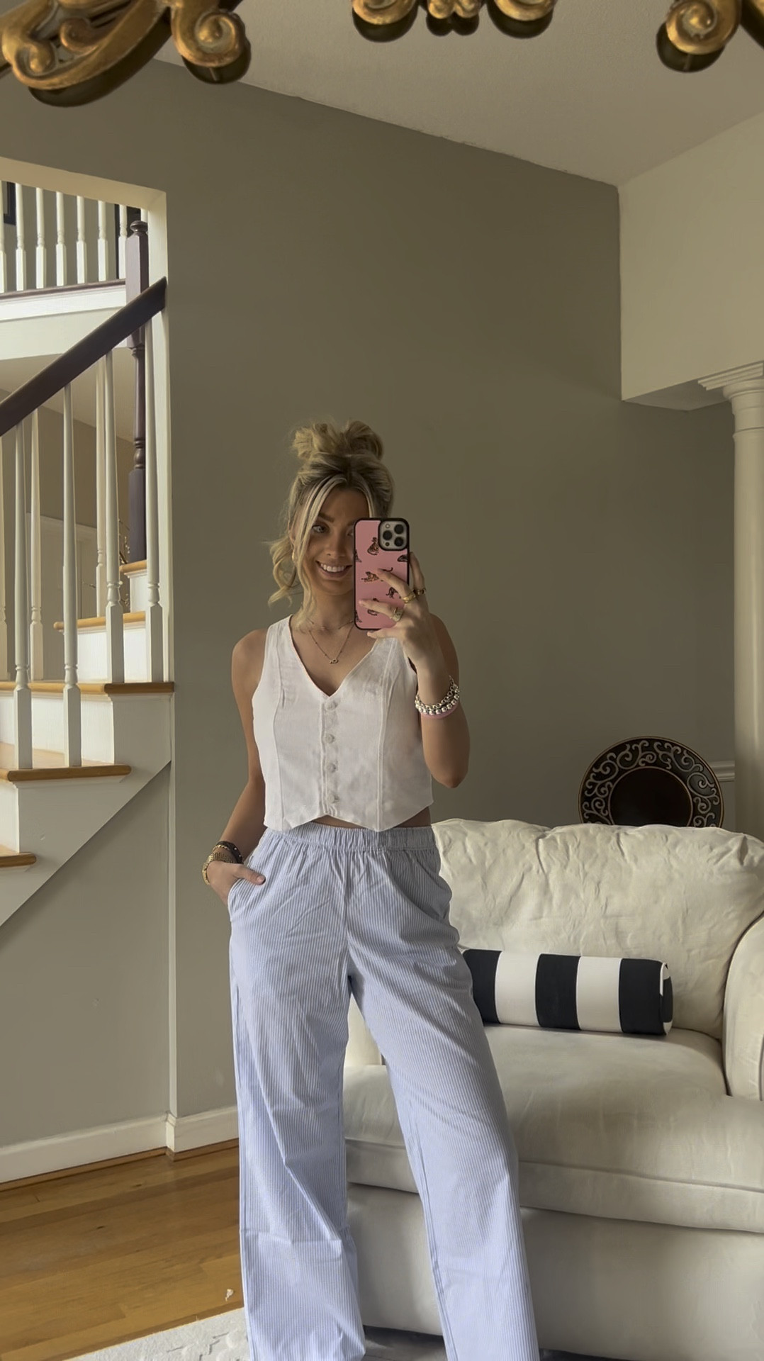 @hollister new arrivals!! ☀️ 
• 
follow @chloekcollection_ for outfit inspo! 
•


#LTKstyletip #LTKsalealert #LTKU