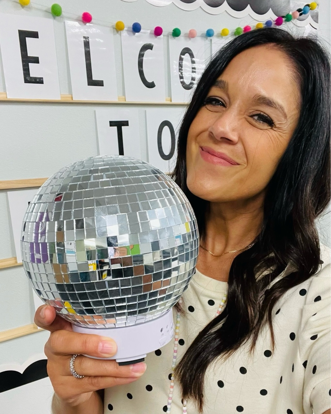 Disco ball diffuser for the classroom 