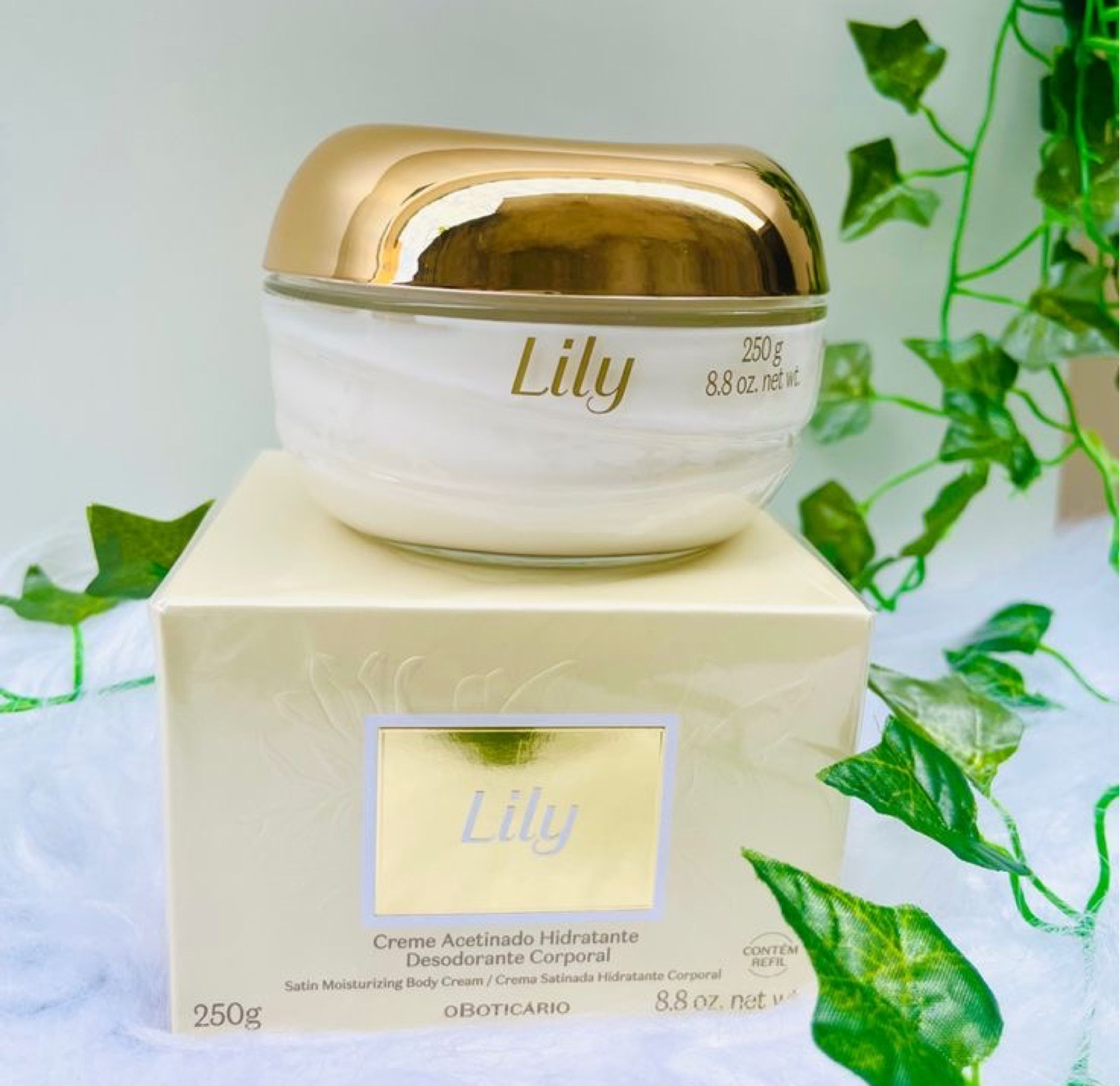 O creme acetinado é a combinação ideal de perfumação intensa e prolongada com a sofisticada fragrância de Lily, que é da família olfativa Floral Bouquet. Sua textura aveludada e macia desliza facilmente na pele garantindo:

-Perfumação intensa e prolongada;
-Hidratação por até 48h;
-Textura macia e aveludada;
-Desliza suavemente pela sua pele.

Quando seu produto acabar, uma dica é aproveitar a embalagem para repor o produto com a opção de refil. É muito amor, não é mesmo?

#LTKstyletip #LTKbrasil #LTKbeauty