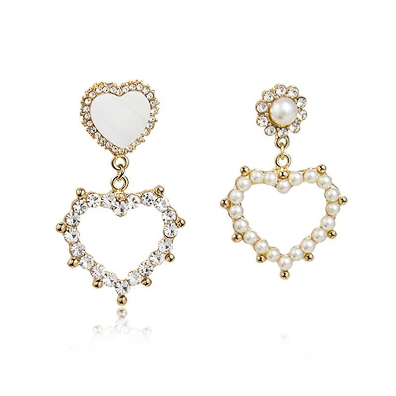 Statement Heart Earrings | The Sis Kiss