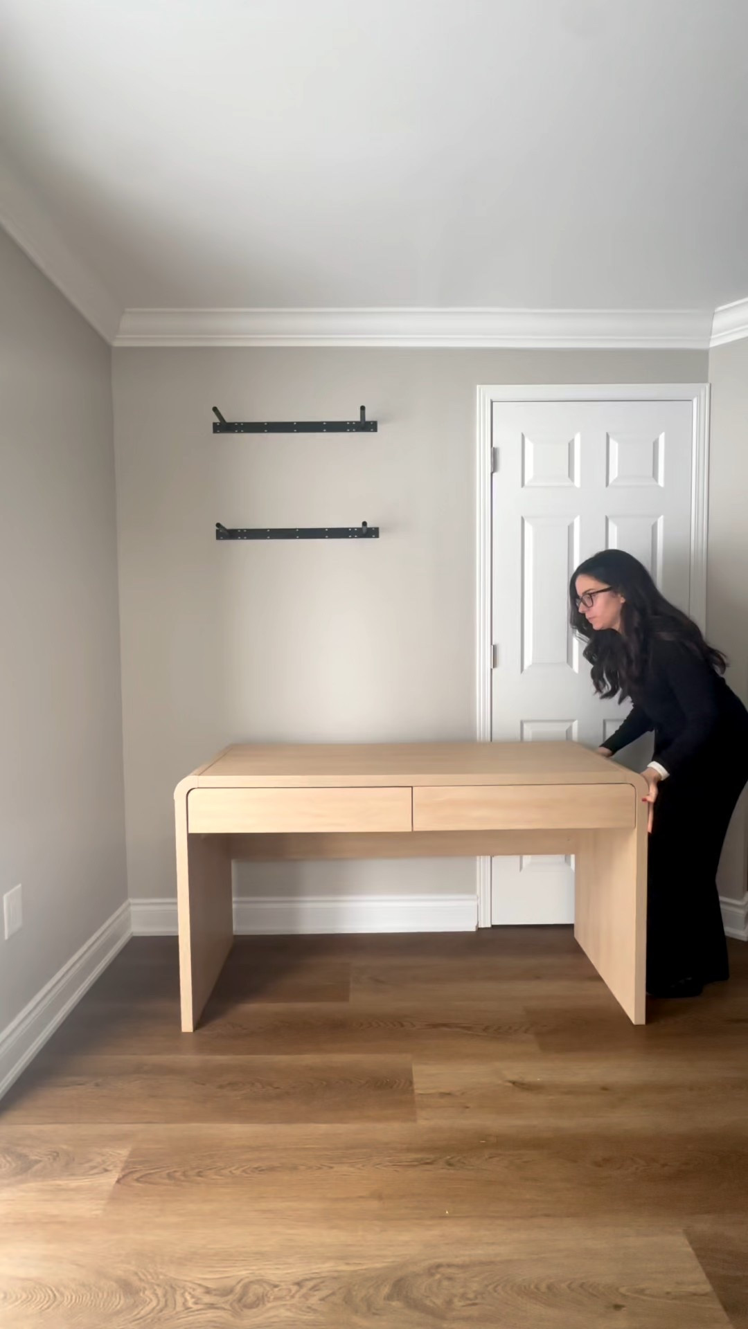 I found the prettiest arch desk and it’s on sale and has a beautiful natural oak finish!