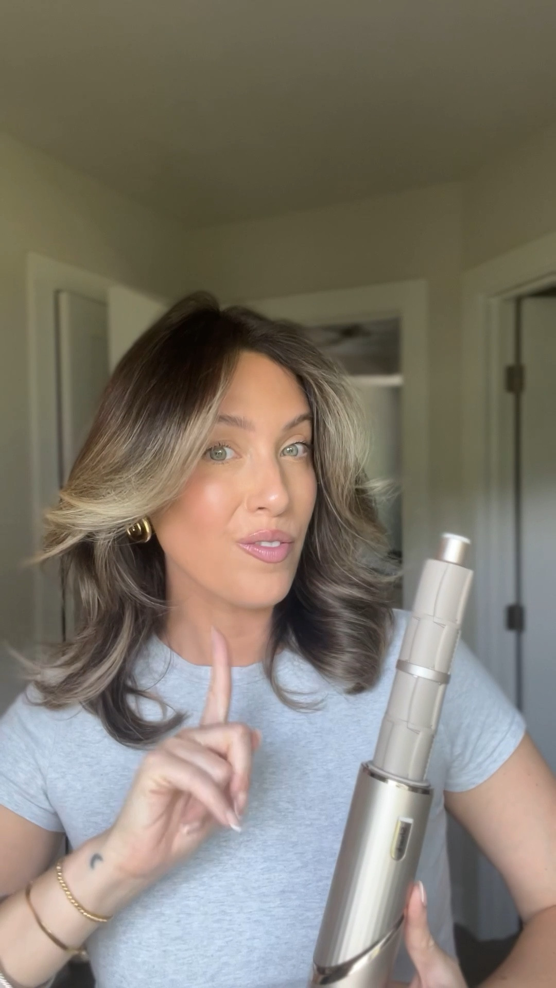Using the Shark FlexStyle air wrap barrels on dry hair here 🫶🏻 #hairtools #hairgoals

#LTKBeauty