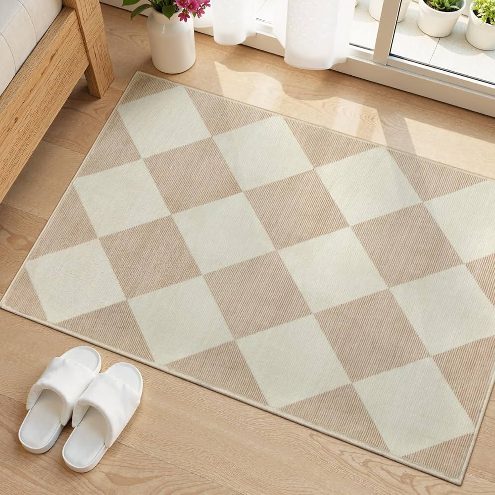 Beeiva Checkered Print Washable Indoor Door Mats for Entryway, 2x3 Non Slip Ultra Thin Bathroom R... | Amazon (US)