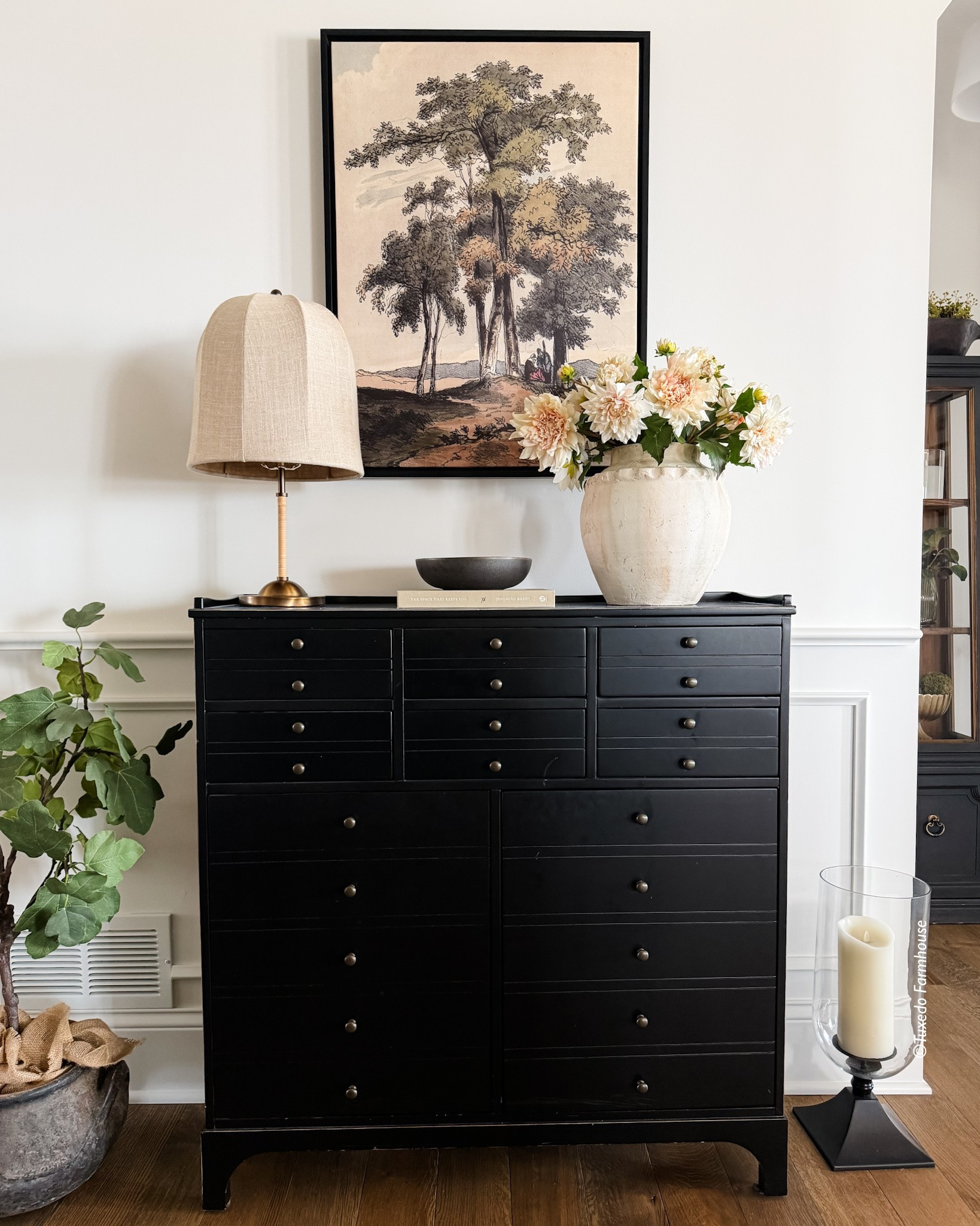 I refreshed my hallway apothecary cabinet with new art, vase and different florals. Light, airy and fresh for spring! My cabinet is currently on sale and still one of my favorite pieces! 

Seasonal, home decor, accent chairs, rugs, wall art, frames, pillows, lamps, baskets, candles, books, coffee tables, ottomans, trays, bowls, consoles, accent tables

#LTKSeasonal #LTKSaleAlert #LTKHome