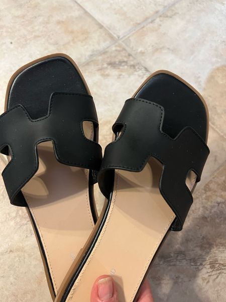 Summer sandals, black and other colors. These are an excellent Amazon find! True to size and very comfortable w/ a cushioned footbed. They are chic and look great w/ everything from dresses to jeans to shorts to skirts. Highly recommend. #blacksandals #summersandals #summeroutfit #over40 #summer #blacksandals 
Let me know if you have a question about fit 👇🏼. 

#LTKfindsunder50 #LTKover40 #LTKshoecrush