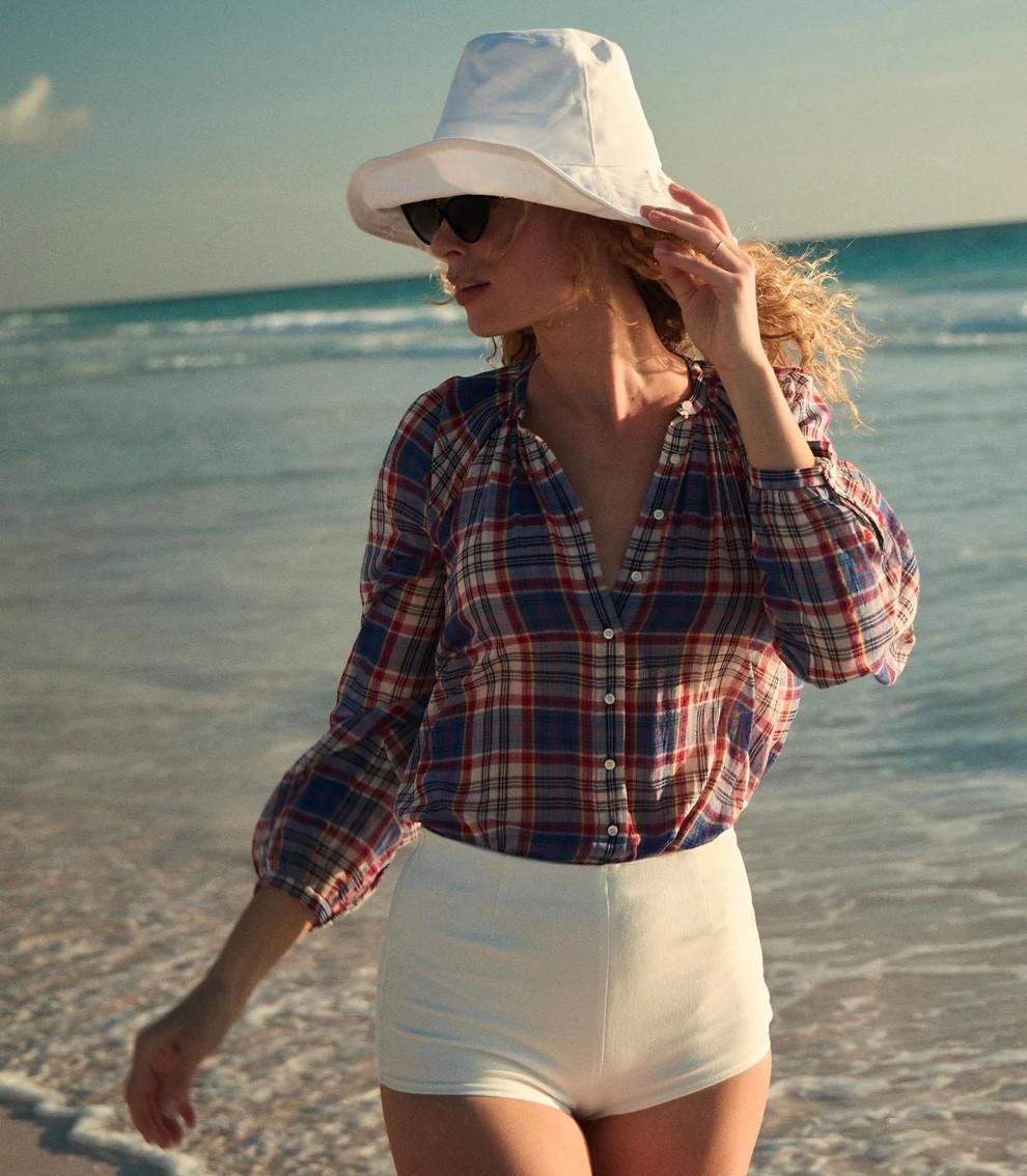 Doen IN CÔTE D'AZUR plaid lightweight cotton voile top 
Perfect for Americana classic summers ♥️ 

#LTKSeasonal #LTKWorkwear #LTKStyleTip