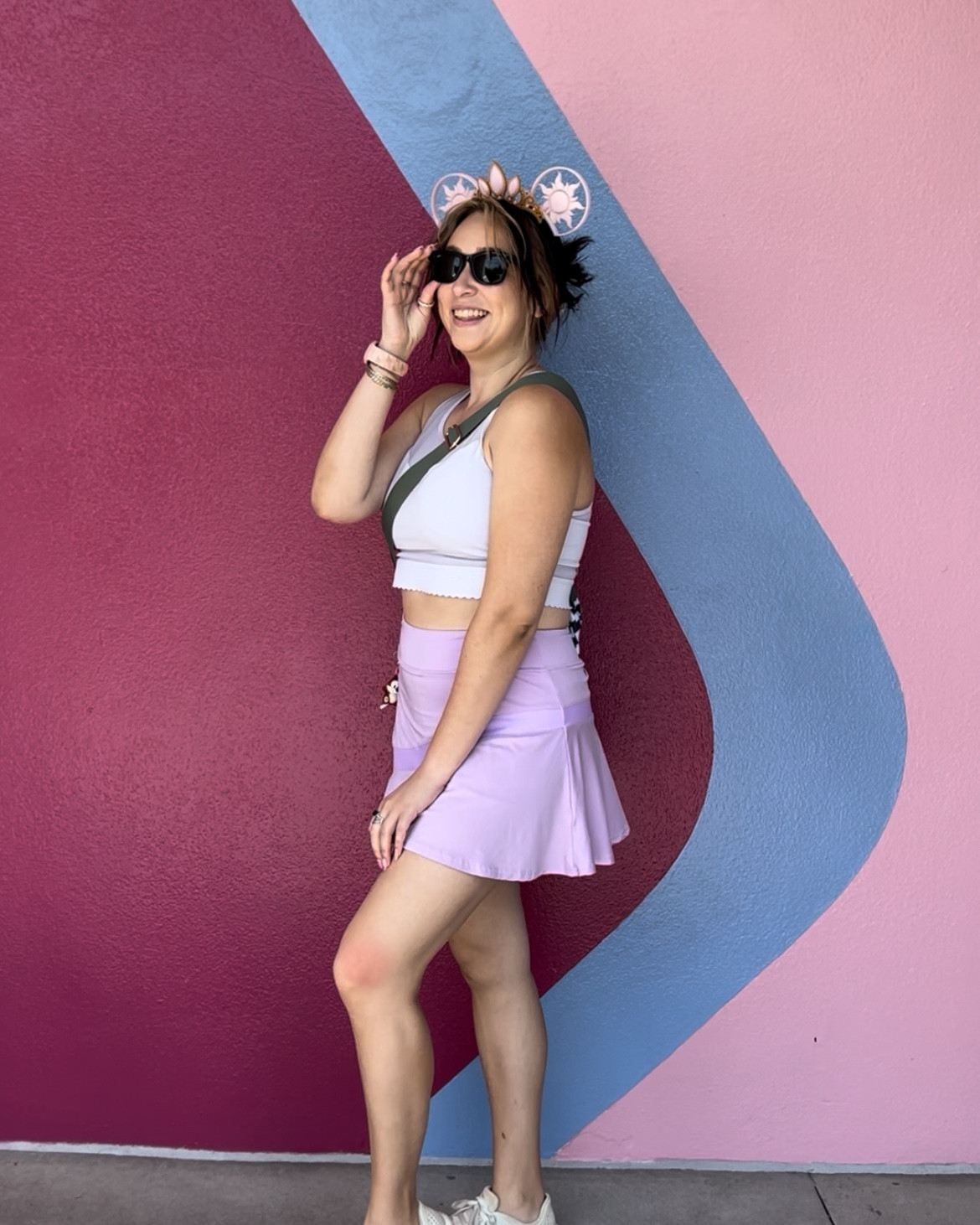 The perfect summer disneybound. I have to dress up like my girl RapunzelSun