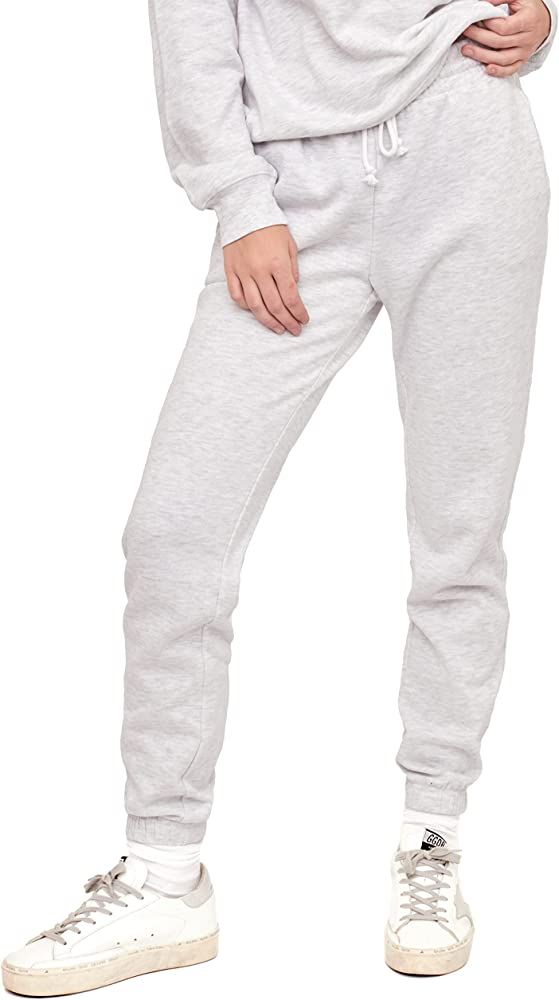 KUT/SO Women's Joggers with Pockets – Essential Cozy Fleece Sweatpants for Women | Amazon (US)