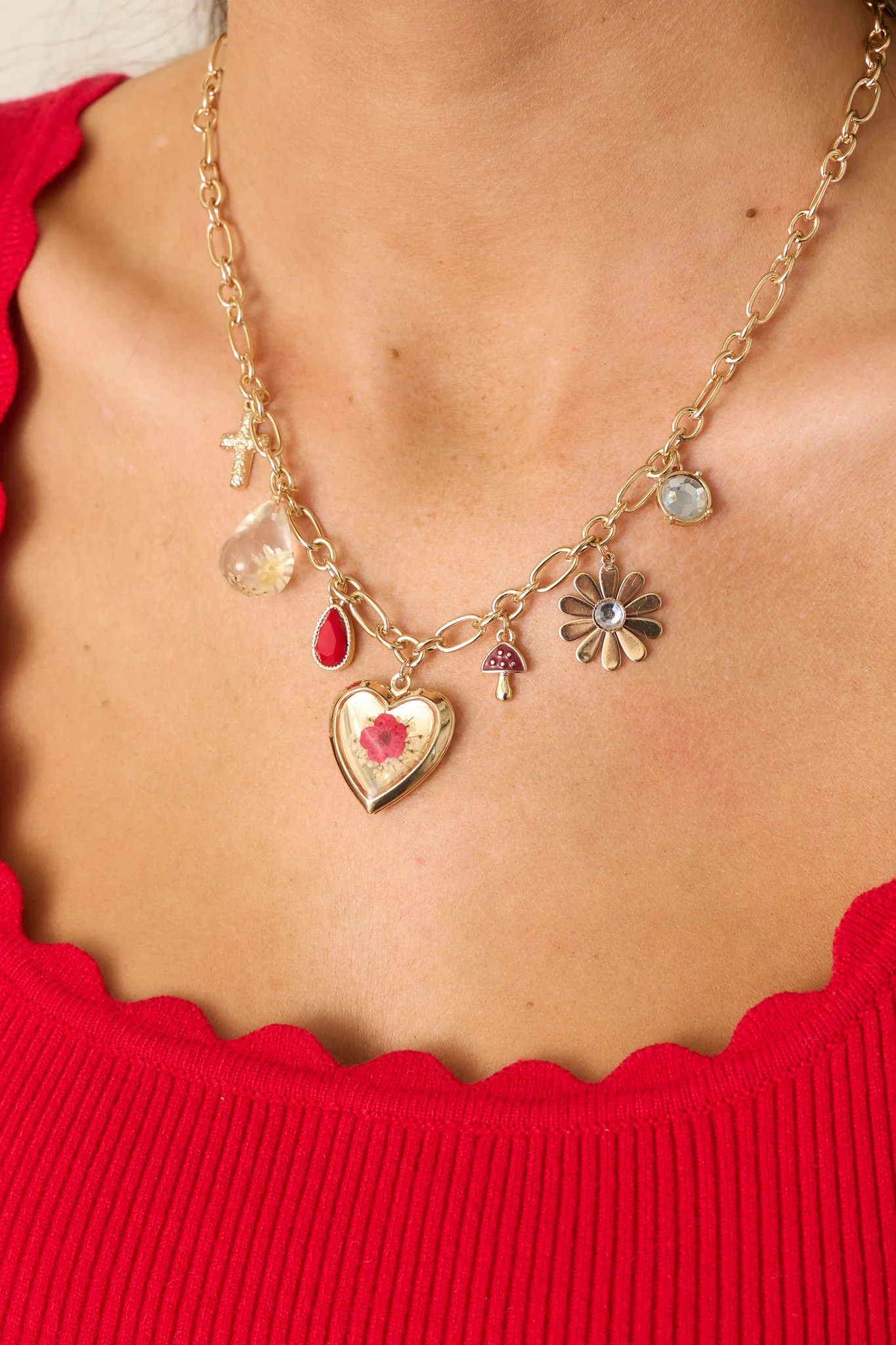 Dainty Lights Gold Heart Charm Necklace | Red Dress