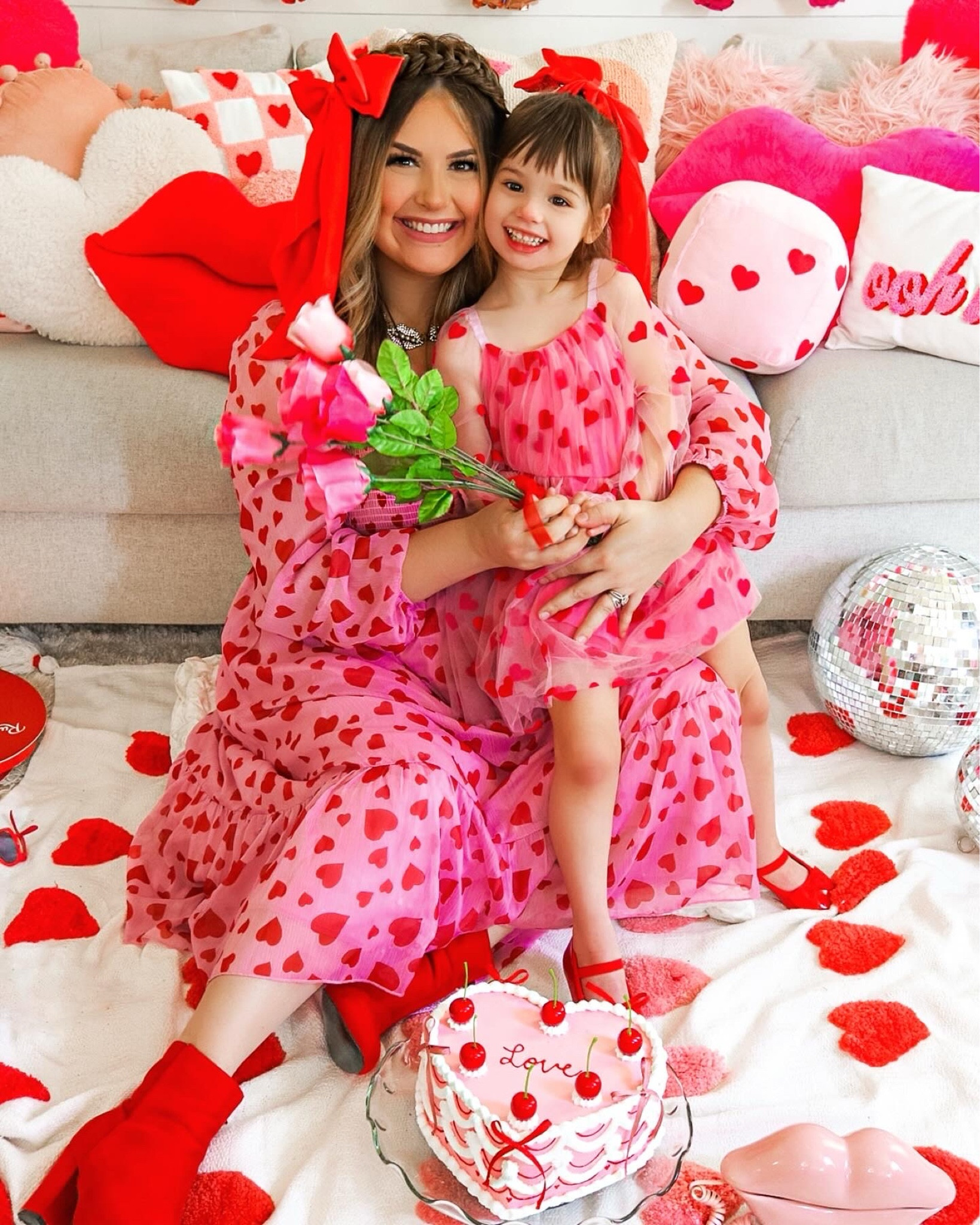 Galentine’s Day style finds that I bought🎀

#LTKSeasonal #LTKkids #LTKfindsunder50