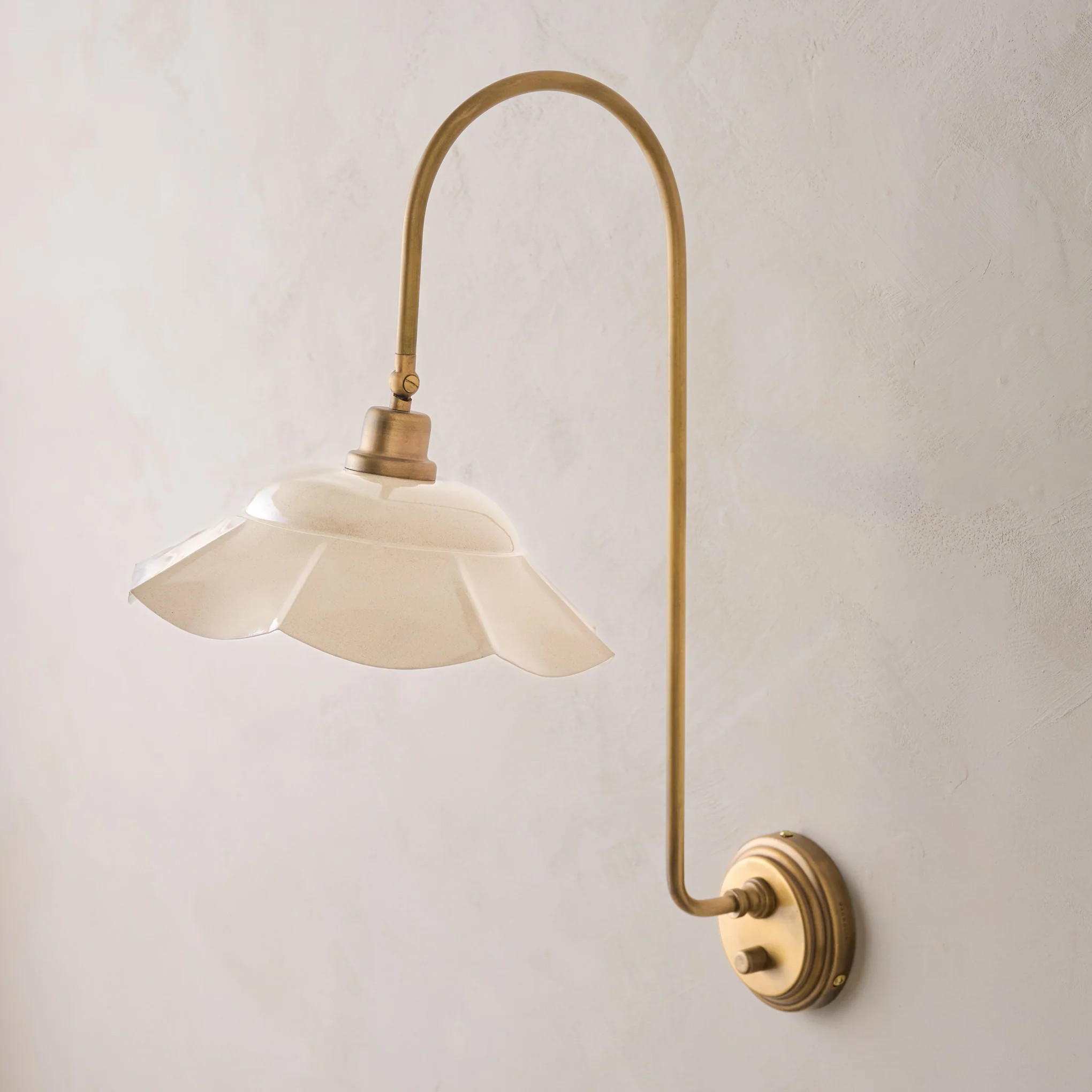 Mary Wired Wall Sconce | Magnolia