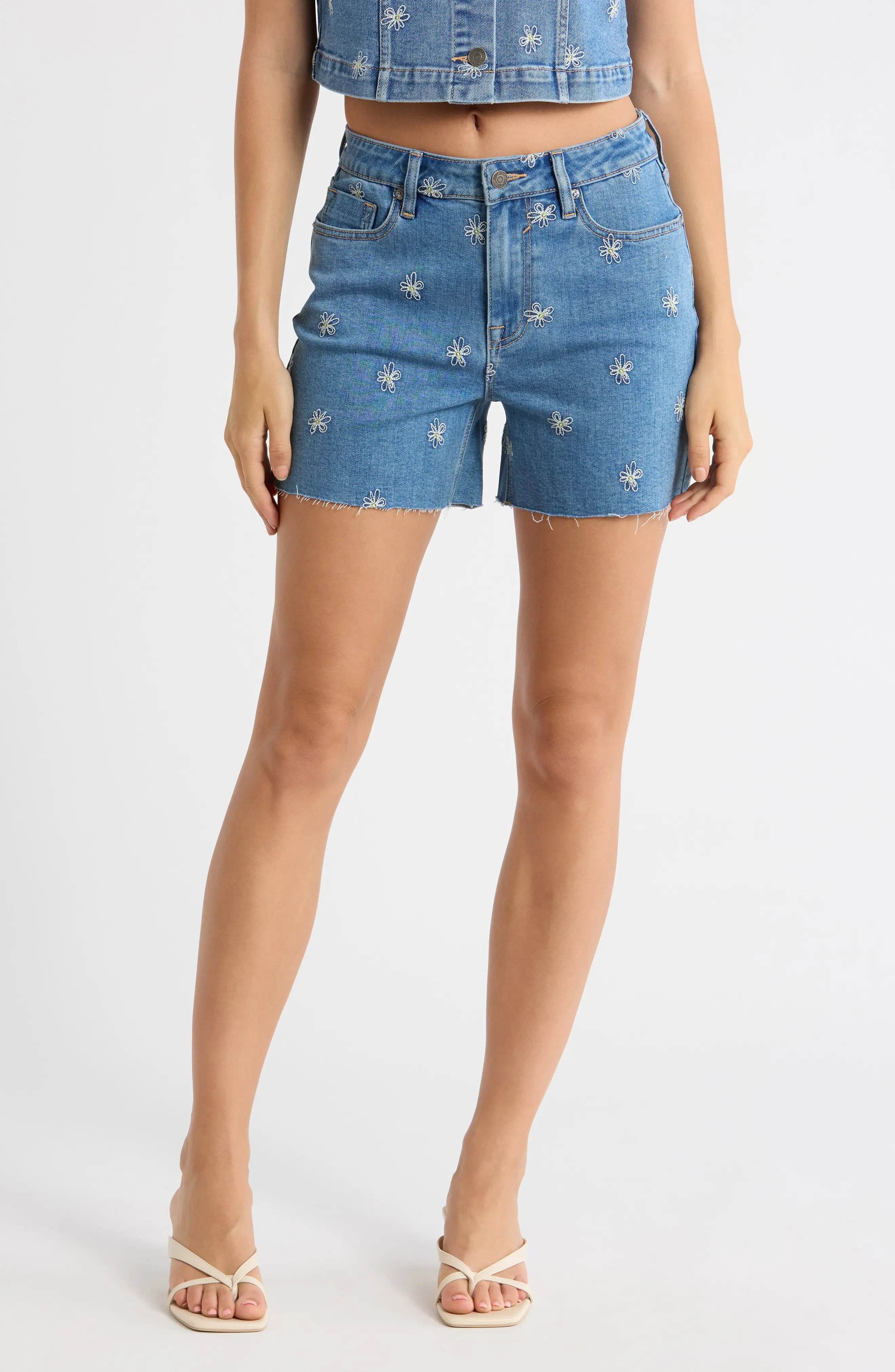 Daisy Embroidered Cutoff Denim Shorts (Women) | Nordstromrack | Nordstrom Rack