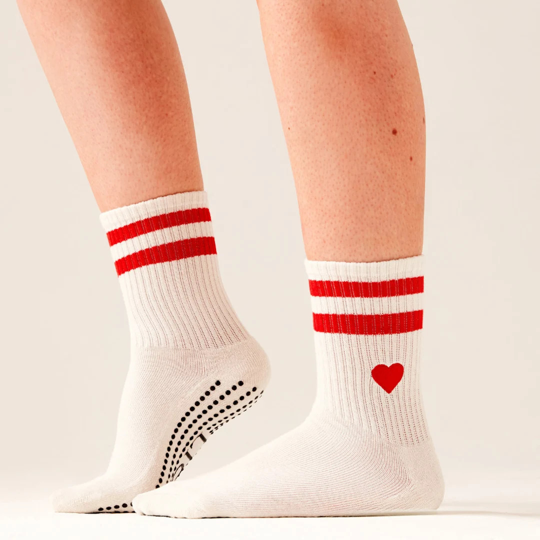 Adults Pilates Yoga Grip Socks Size UK 4-8 Red Heart Stripe Cream Tube - Etsy | Etsy (US)