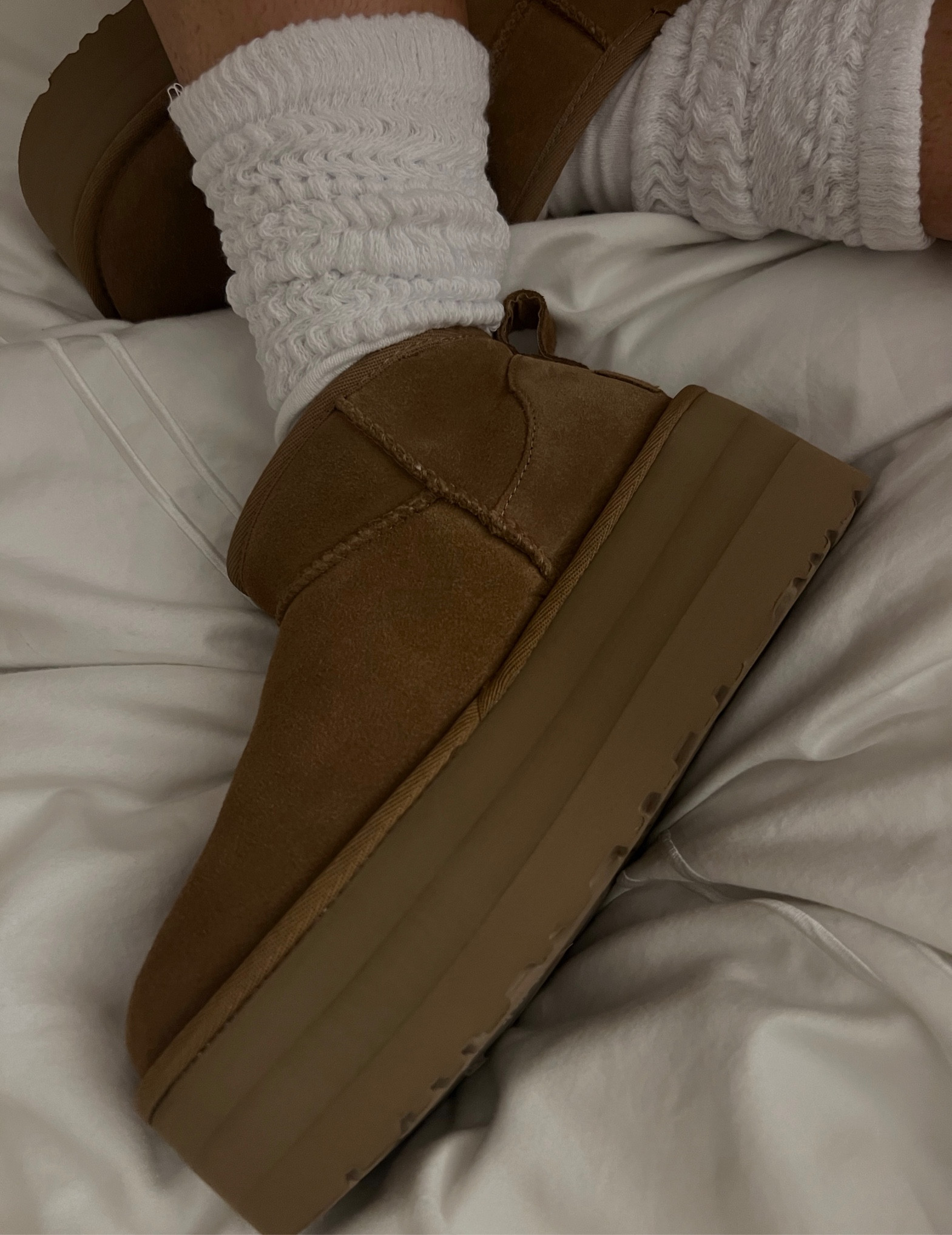 the slouch socks & the platform uggs >>

#LTKshoecrush #LTKGiftGuide #LTKSeasonal