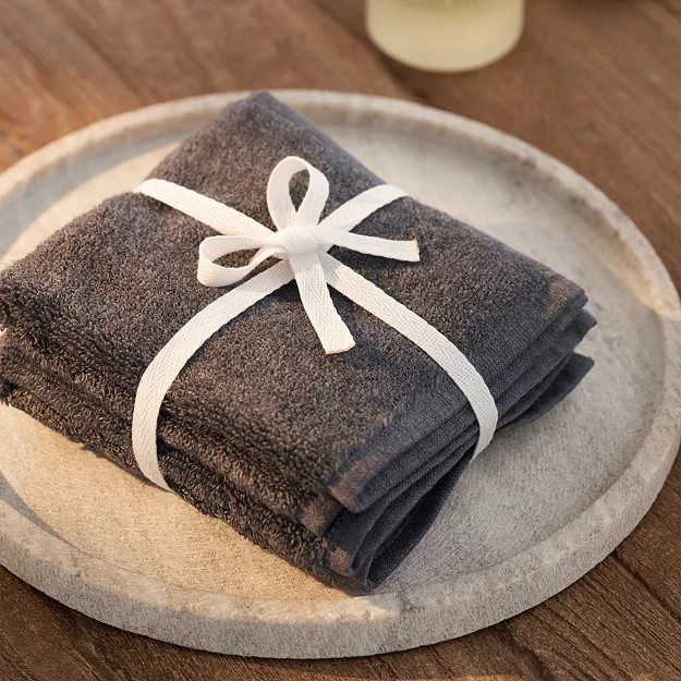 Charcoal Face Cloths – Set of 3 | Towels | The  White Company | The White Company UK & ROW
