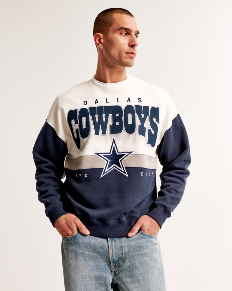 Men's Dallas Cowboys Graphic Crew Sweatshirt | Men's Tops | Abercrombie.com | Abercrombie & Fitch (US)