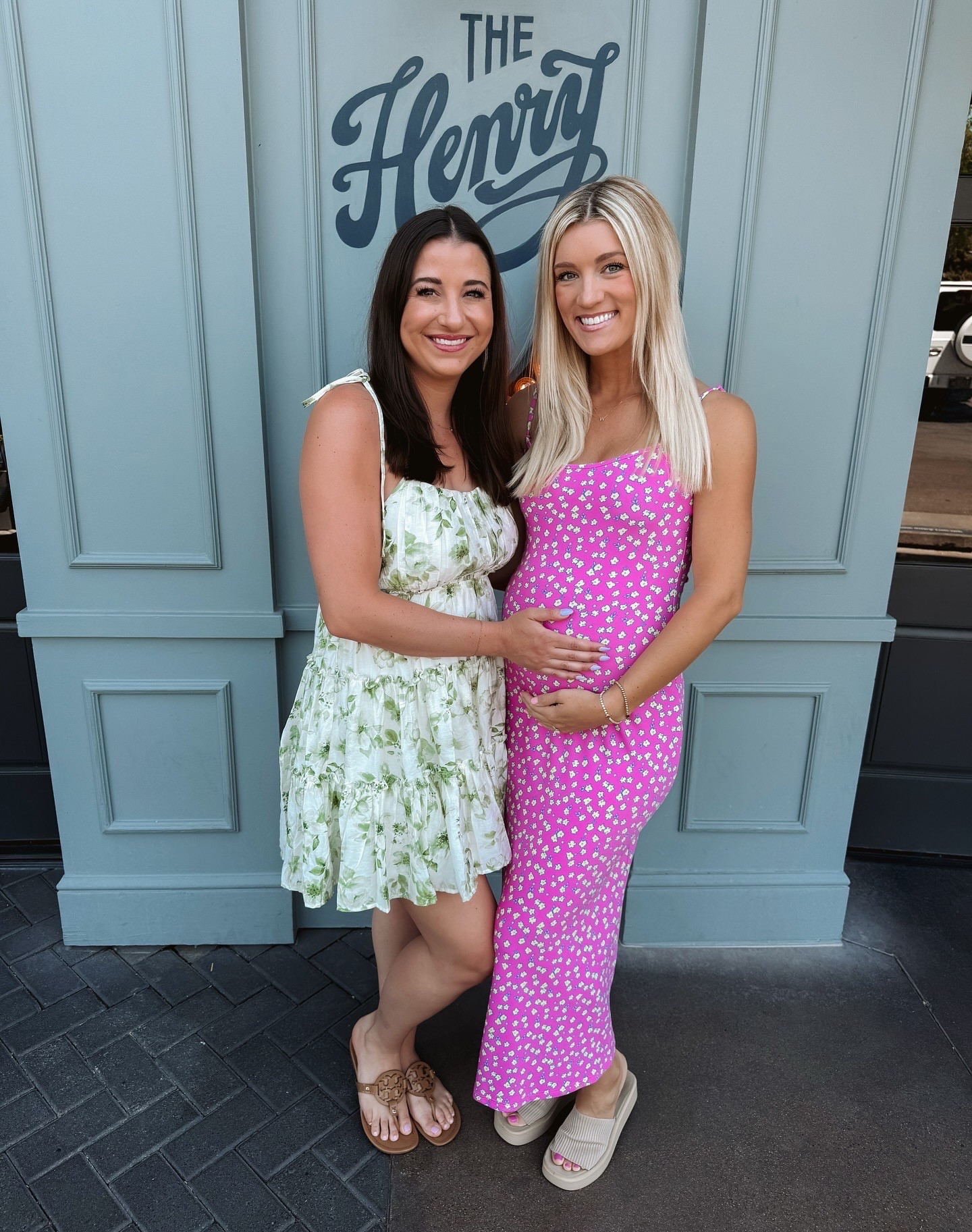 Size medium

#LTKSeasonal #LTKBump