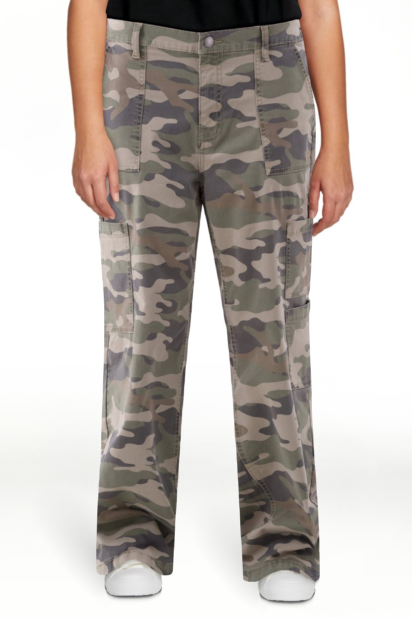 No Boundaries Wide Leg Cargo Pants, 29.5'' Inseam, Women's and Women's Plus Sizes XXS-4X | Walmart (US)